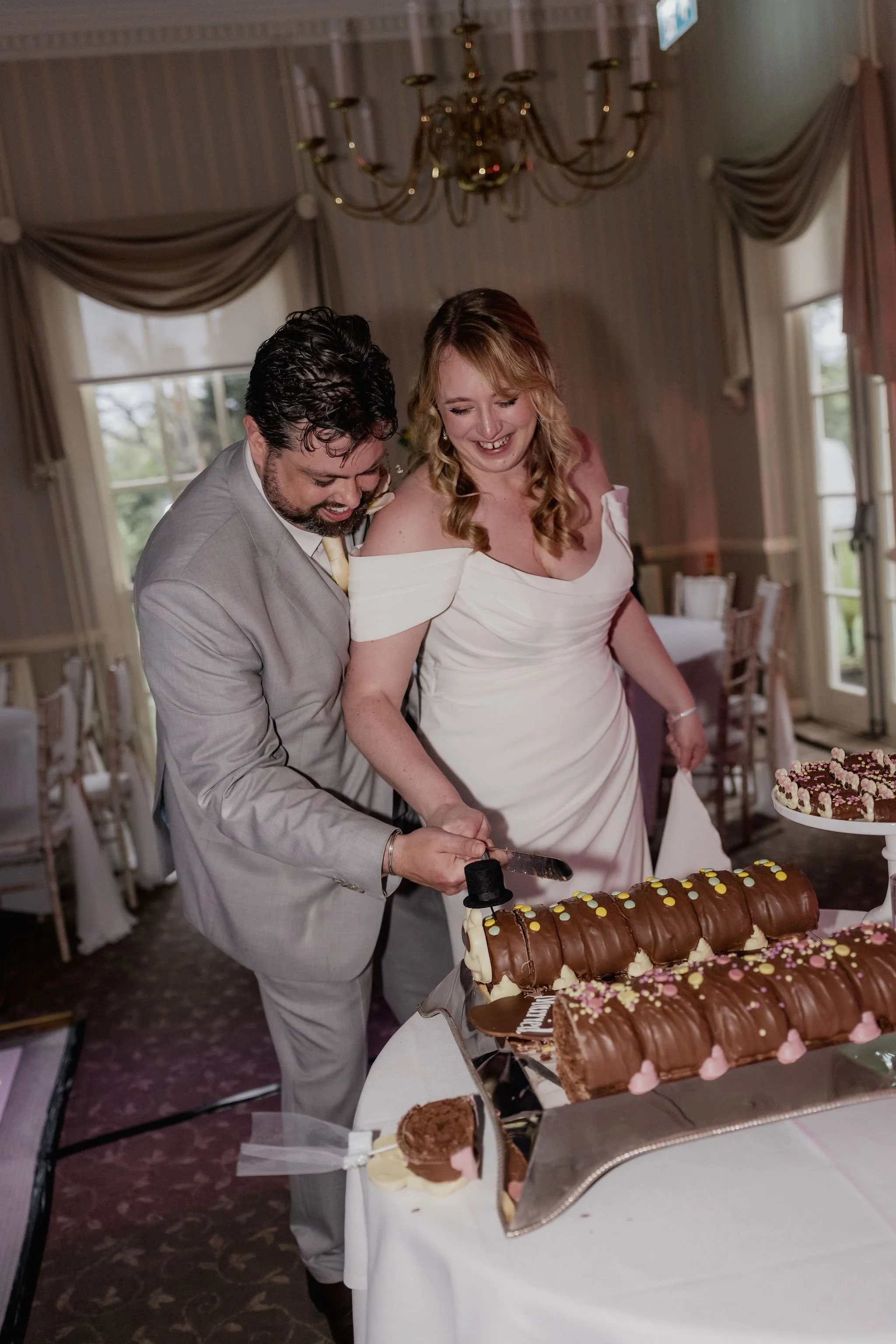 DeCourceysCardiffSouthWalesWeddingPhotographyPhotographyBenHolbrook-45.jpg