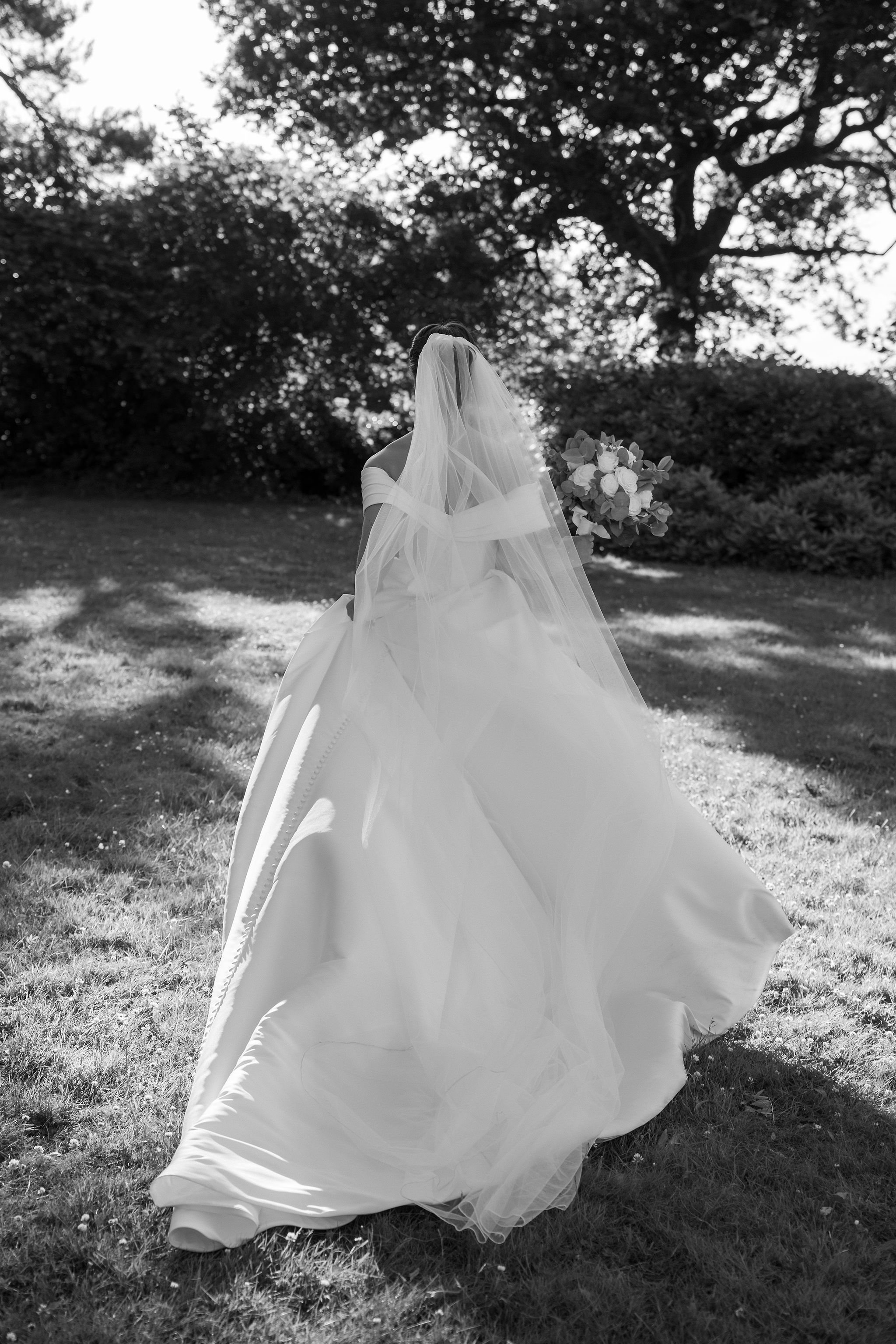 LechwenHallSouthWalesCardiffWeddingPhotographybyBenHolbrook-45.jpg