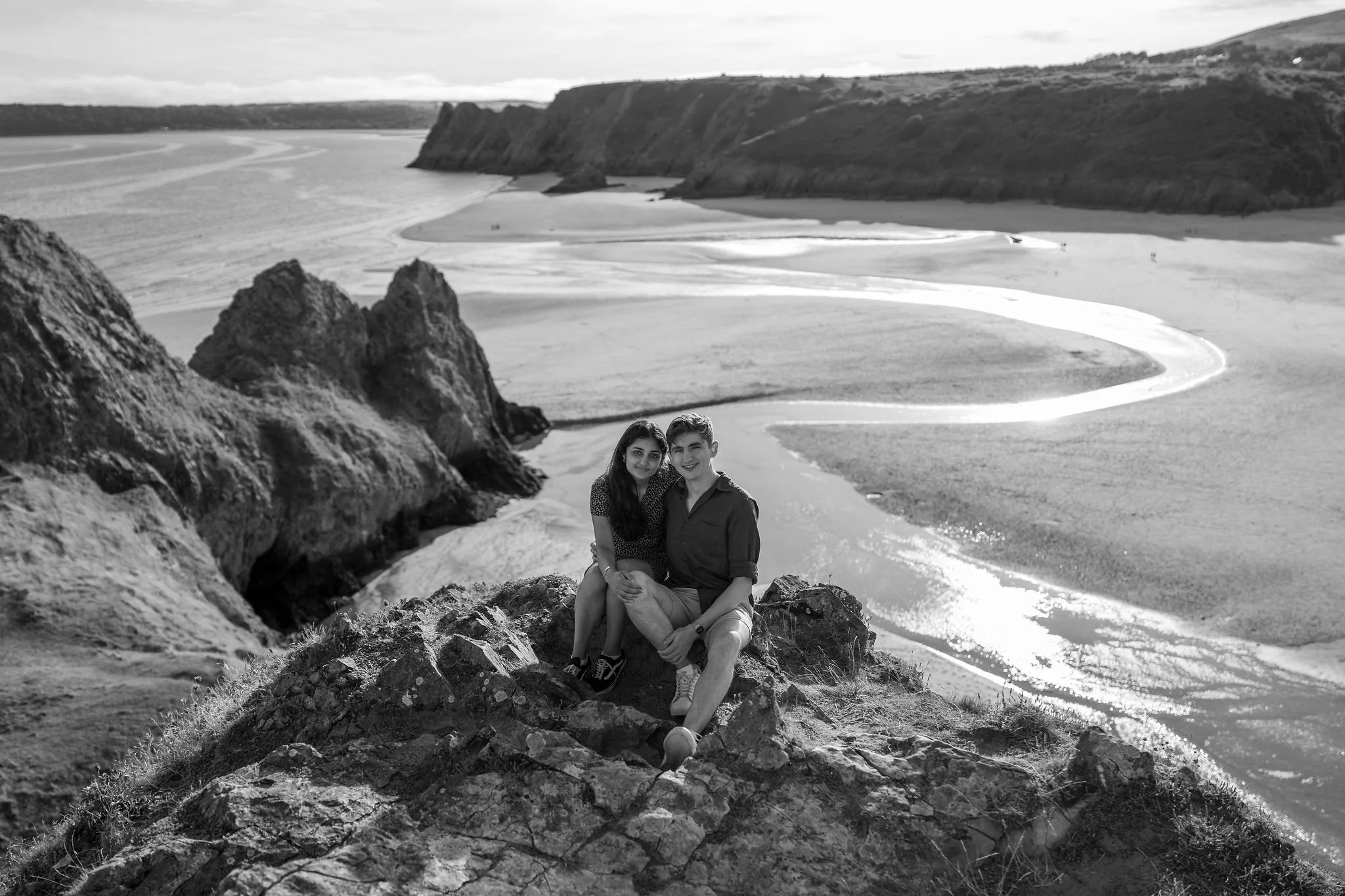 ThreeCliffsGowerCouple'sEngagementPhotoshootontheBeachbyBenHolbrookPhotography-189 (1).jpg