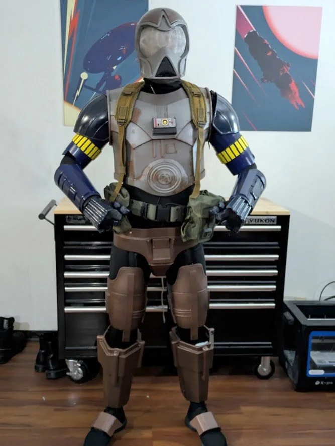 Check this out! My customer CK used my Death Star Droid helmet to make a mash up armour for airsoft LARP games in Wisconsin, US 🇺🇸🙌🏼

In their words: &ldquo;I&rsquo;m making a makeshift Battle Droid that the Rebels throw together from spare parts