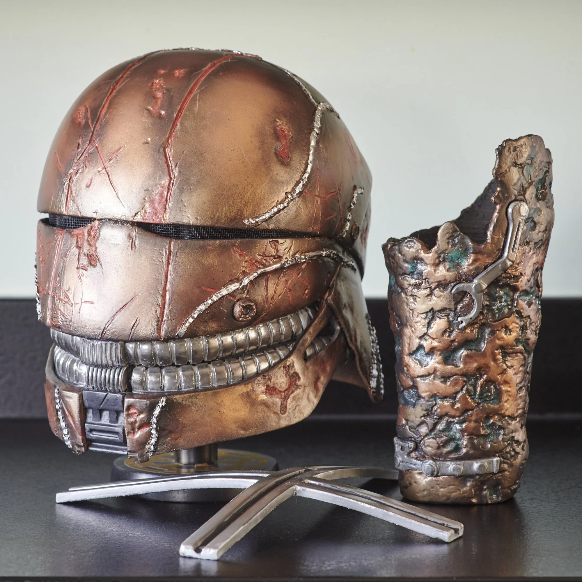 Qimir The Stranger V2 Helmet, Gauntlet and X Brace (The Acolyte)