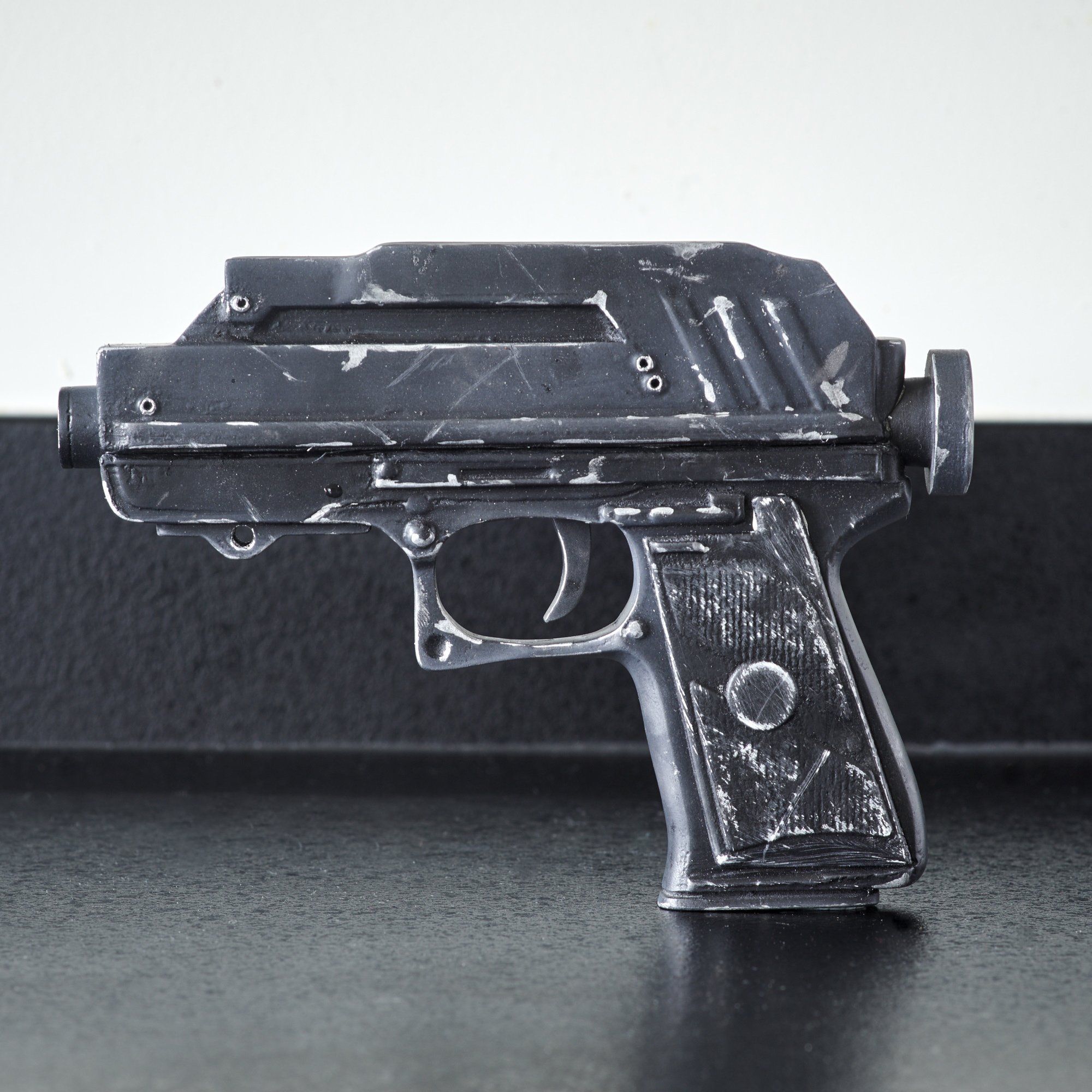 DC-17 Blaster 027.jpg