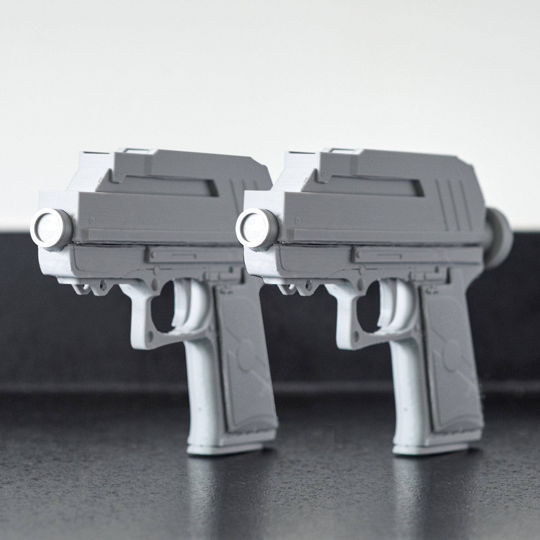 DC-17 Blaster 004 1.jpg