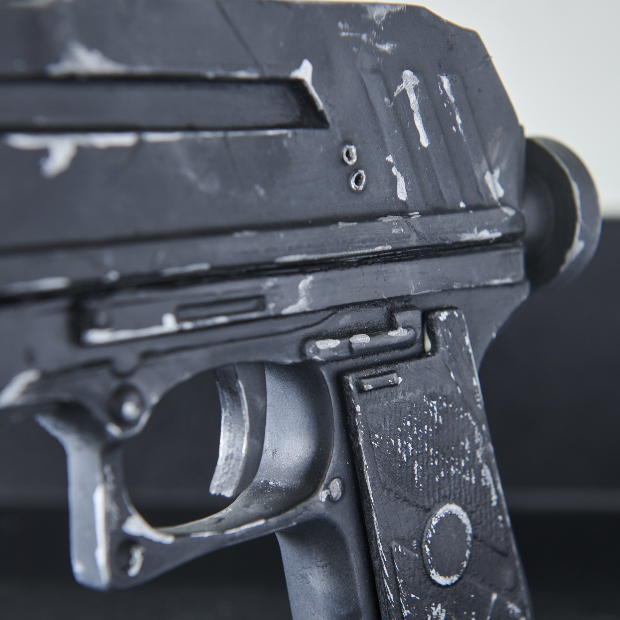 DC-17 Blaster 034.jpg
