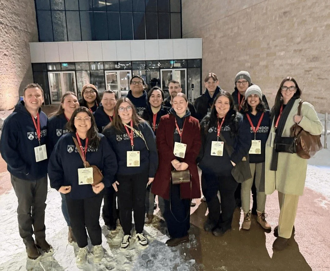 WestCAST kick-off with this crew was a great start to this conference! @davidrobertsonwriter taught us about vulnerability and how to be(come) the change that we need to see! Each one of us is only one, but together, WE grow!

#WestCAST2026 #Universi