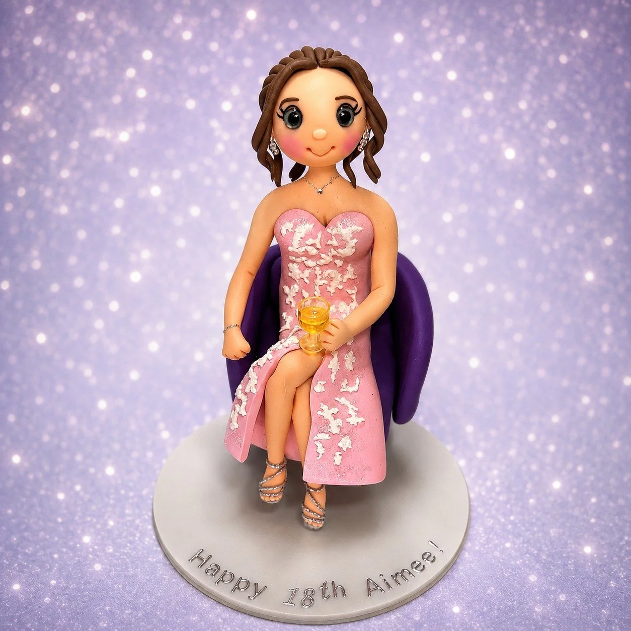 18th Birthday cake topper
lifelong keepsakes &hearts;🎂🎉🎊
#18thbirthday #birthdaycaketopper
