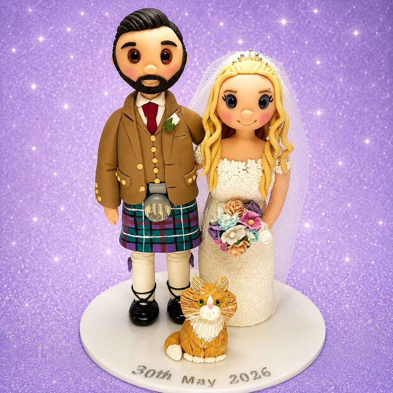 Here is the custom made wedding cake topper i made this lovely couple,  The Groom is in his Scottish Kilt, they wanted to include their cat too ! &hearts;🐾🐈 
#weddingcaketopper  #scottishweddingsuppliers #engaged #kilts