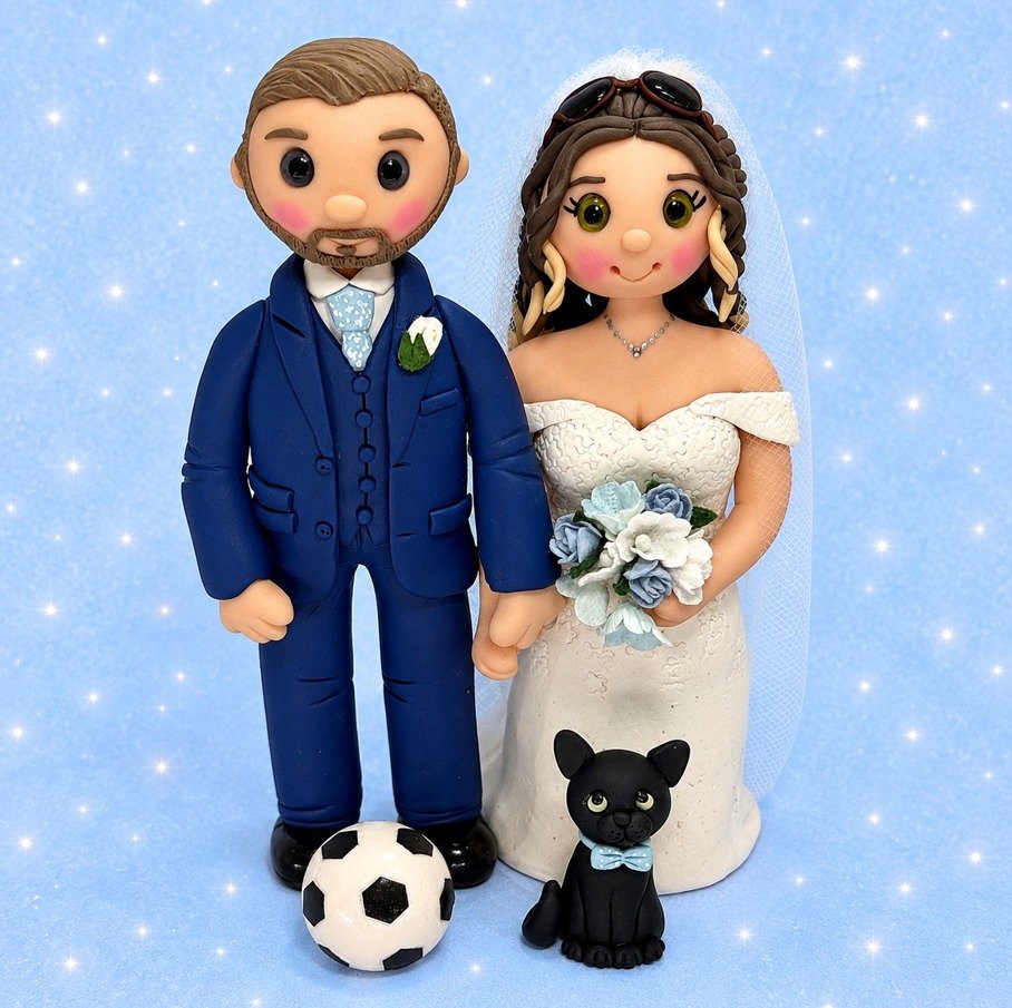 Handmade wedding cake toppers, designed to reflect your outfits, hairstyles and details. Personalise with pets, professions or hobbies to capture your love story and personality.
Lifelong keepsakes, Made with love ❤️
#weddingplanning #WeddingCakeTopp