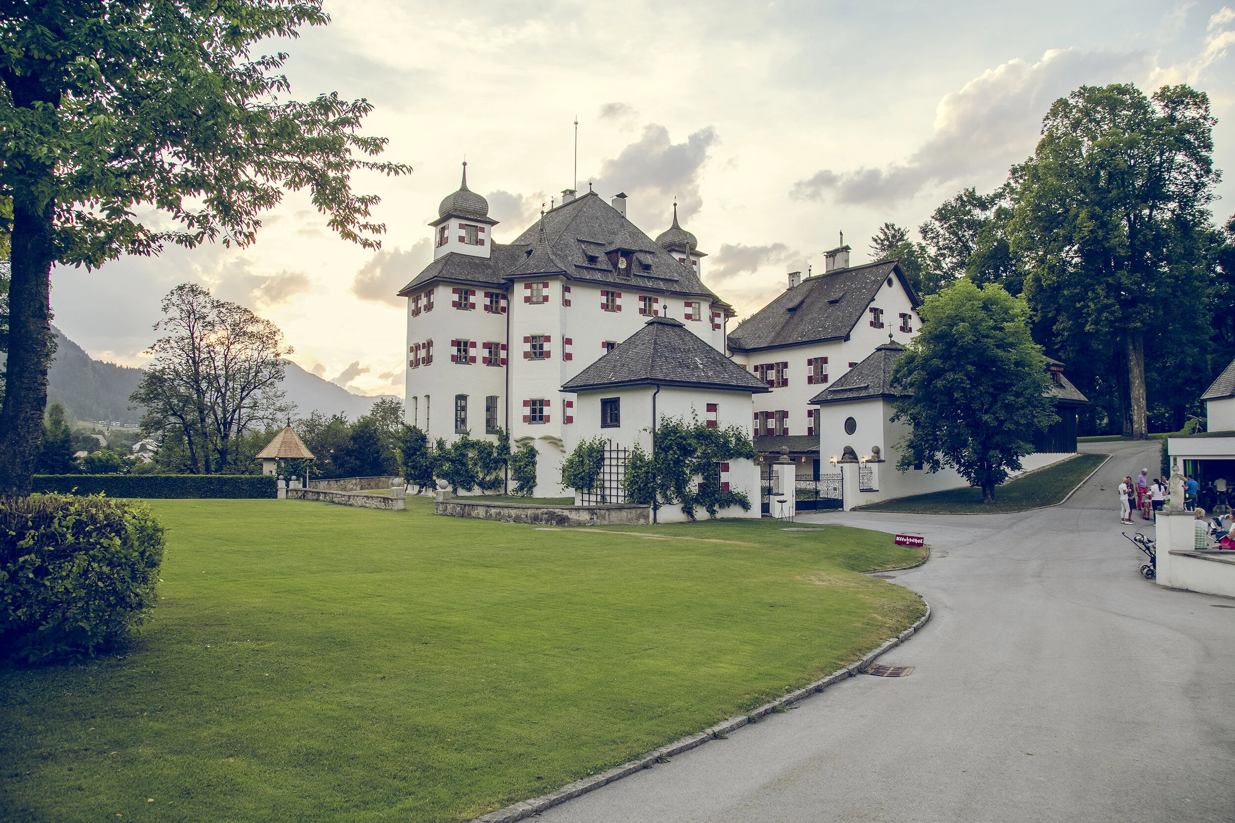SchlossKapsPark.jpg