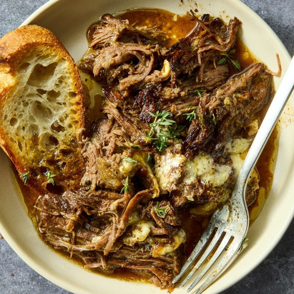 del129924-french-onion-pot-roast.jpg