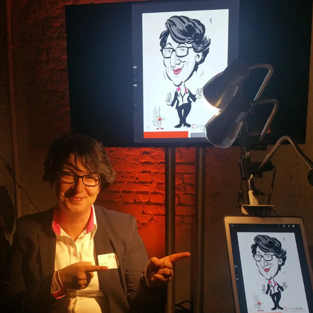 Schnelllzeichner auf Weihnachts-Event in Köln - 1