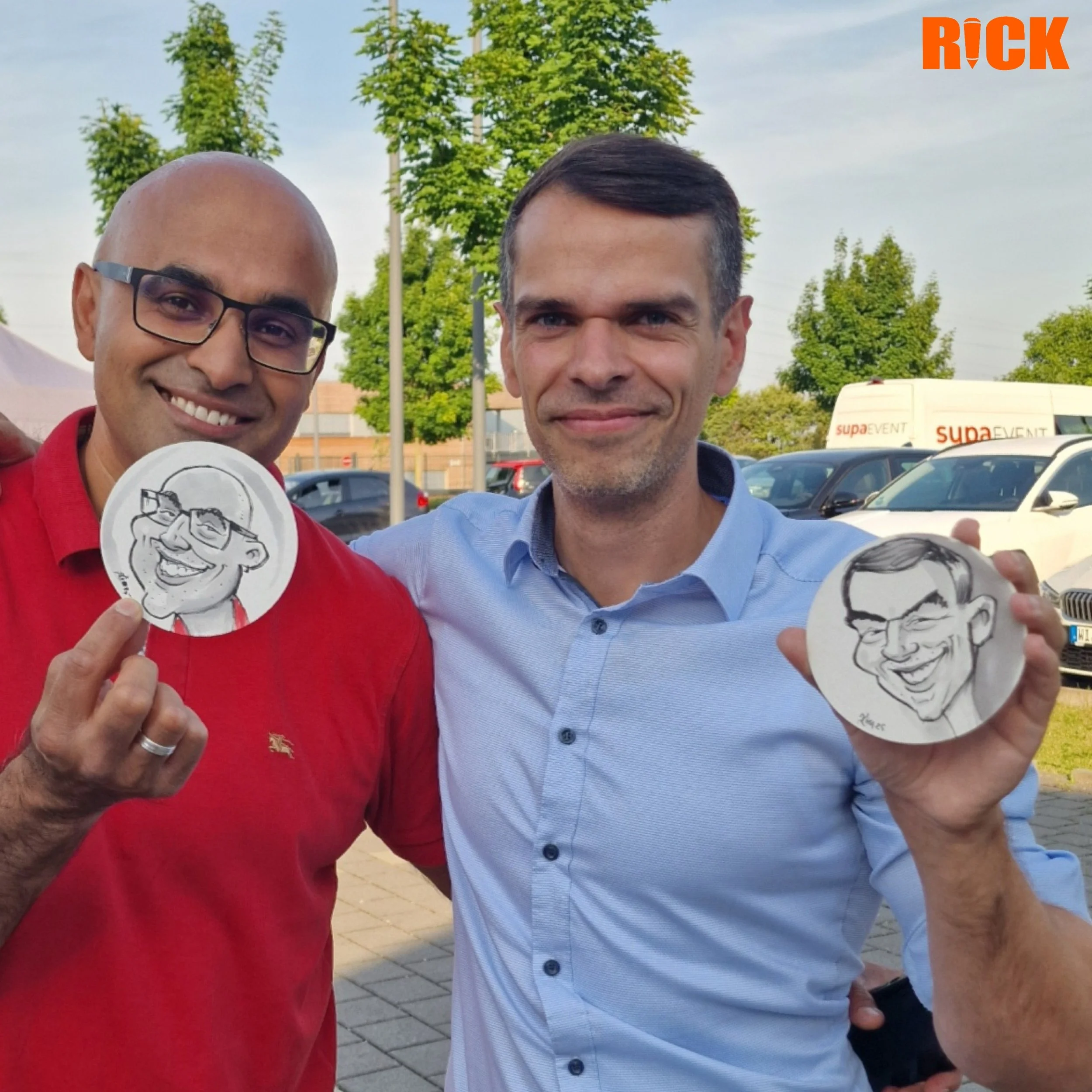 Bierdeckel-KaRICKatur_mit-Logo_Foto-230725_3_web.jpg