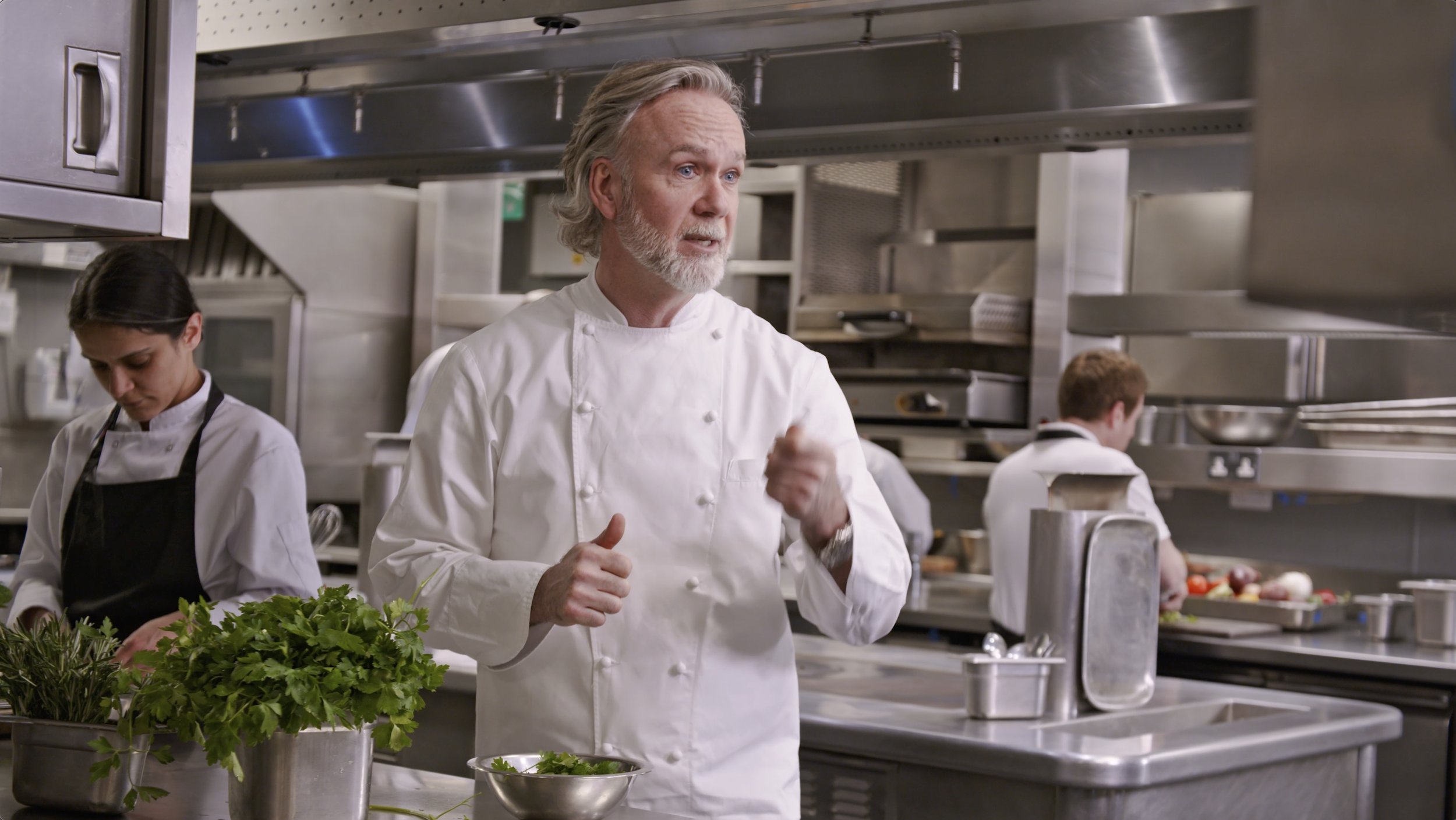 ARIEL Marcus Wareing Social Campaign