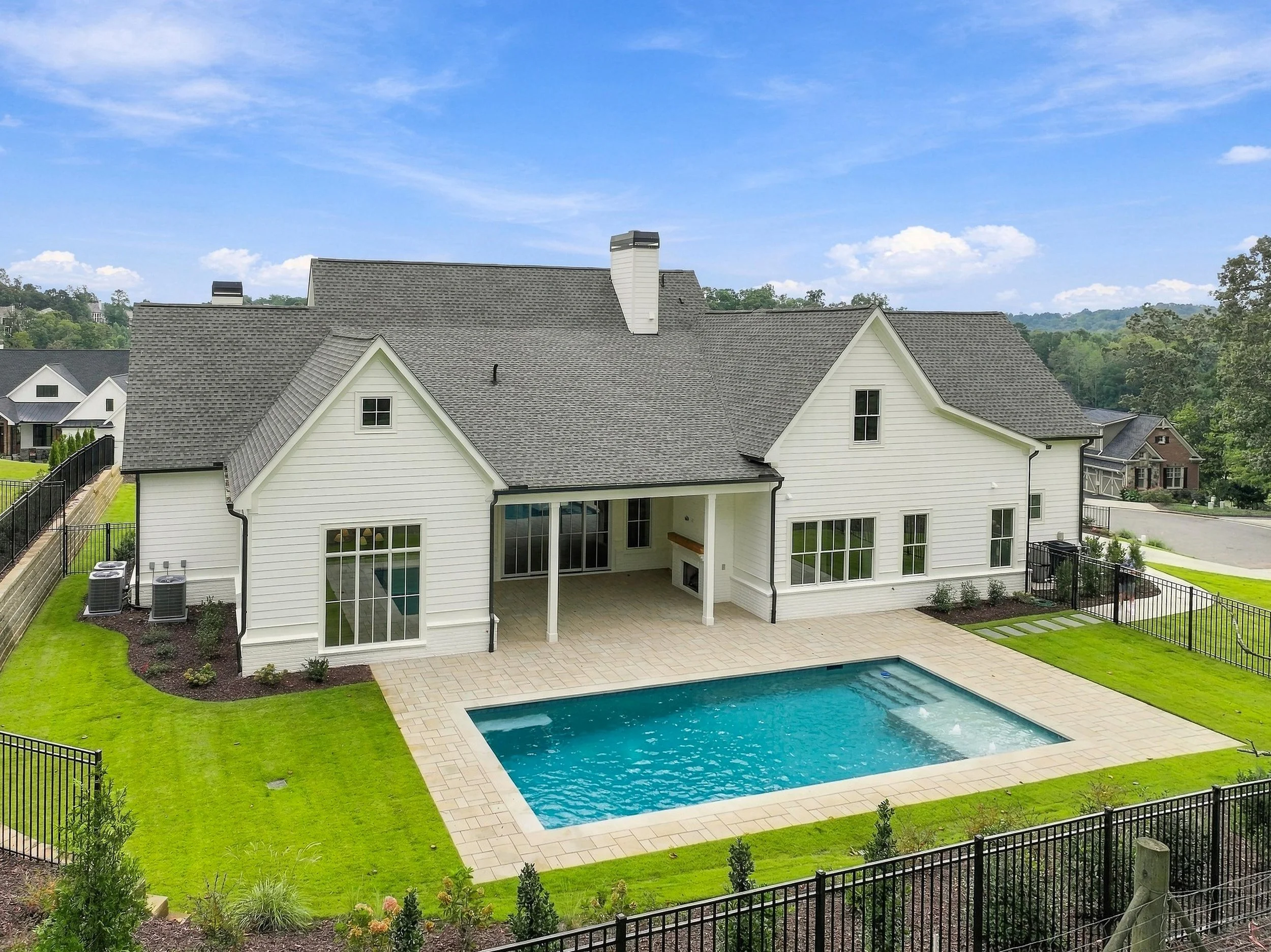 WolfCreekHomes_372NightFireLn_ZTothPhoto-WEB-23.jpg
