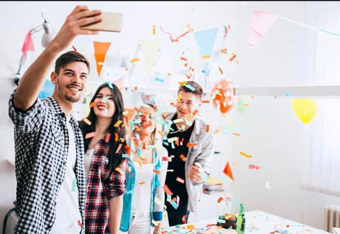 In 2021, the Chattanooga Selfie Museum opened in the heart of the city to bring residents a new level of indoor fun! Call us at (423) 206-9316 to #getyourselfieon or schedule through our website. https://www.chattanoogaselfie.com/