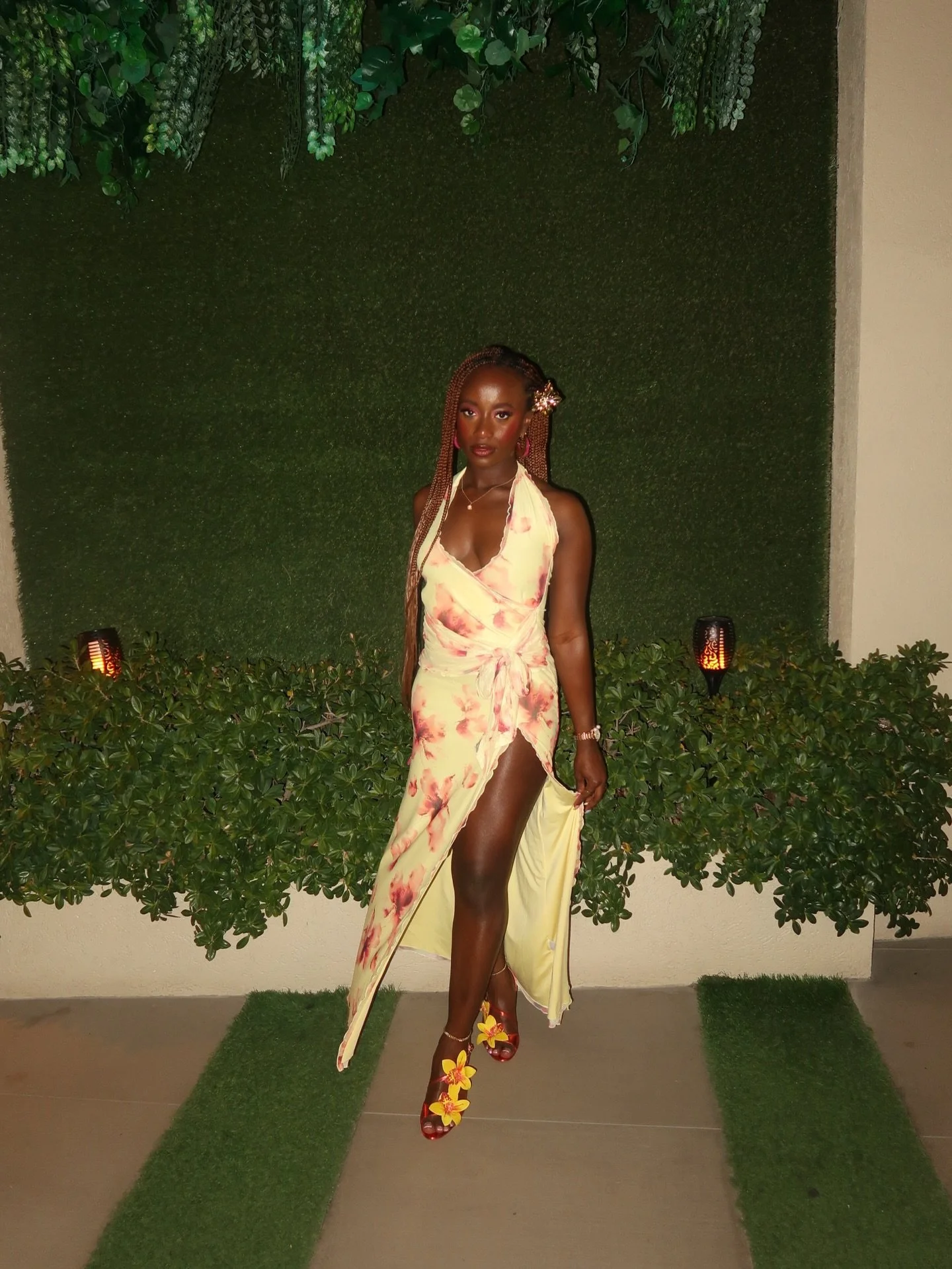 it&rsquo;s a lot of pressure when a woman&rsquo;s an icon🌺