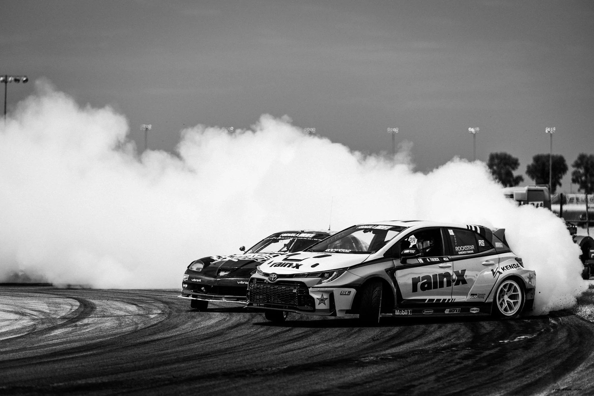 FD2520BW.jpg