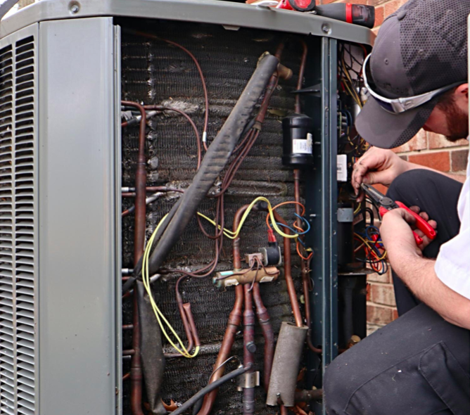 Does Your AC Need to be Repaired or Replaced? Trust HomeMigos for Expert AC Repair in Dallas