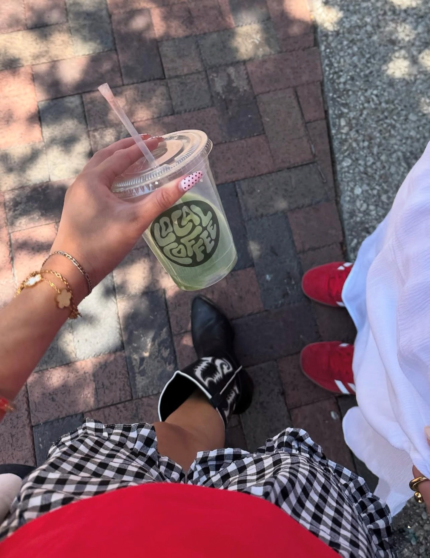 matcha walks &gt;&gt;&gt;&gt; 

@claudsvarga