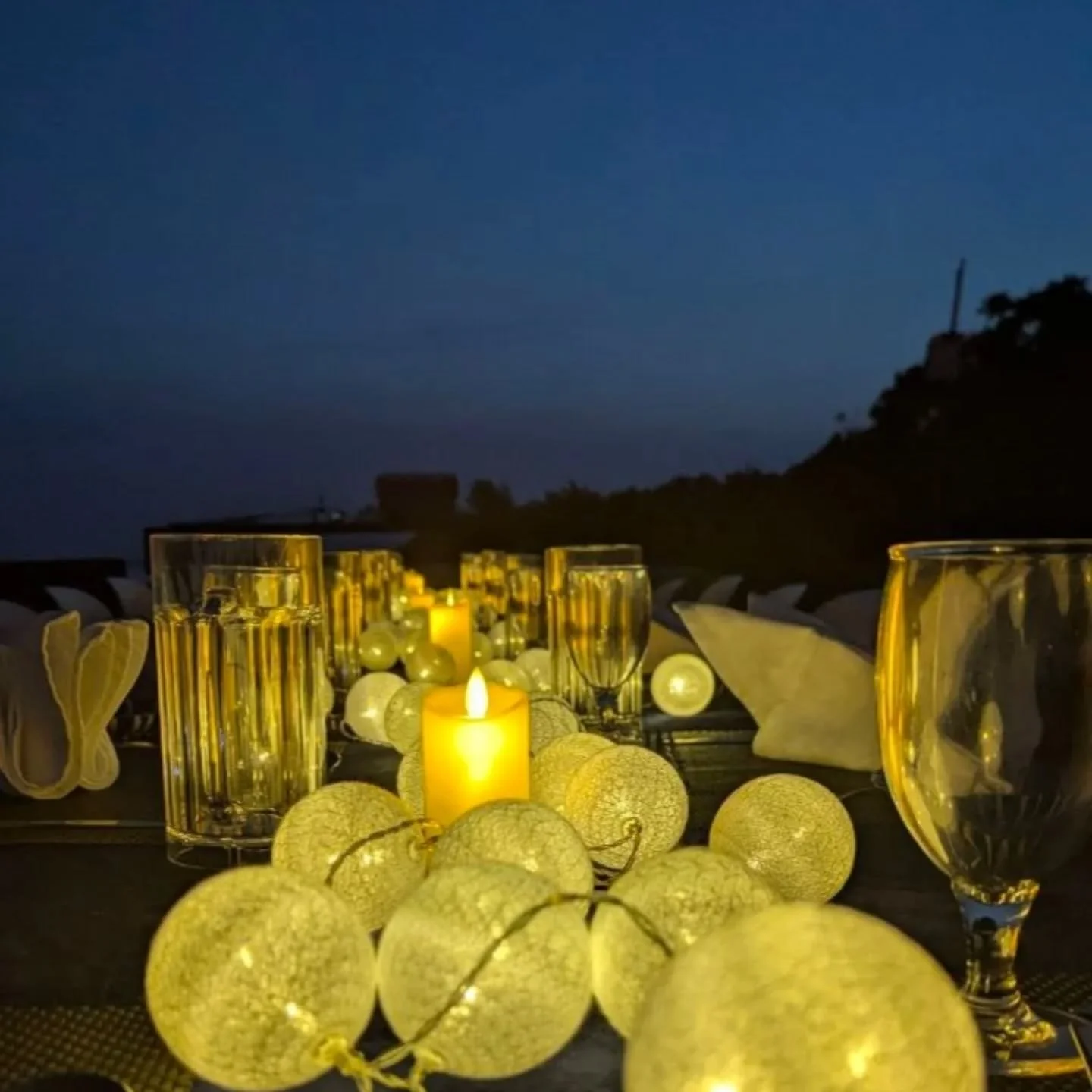 Moments of life at sea on-board Pearl 111 💙

#pearl111 #liveaboard #yachtcharter #maldivestrip #cruises