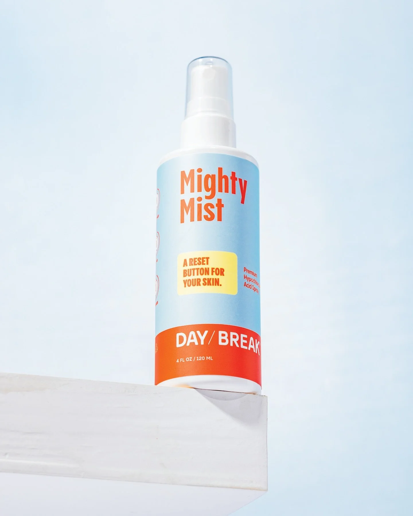 Product shoot for @daybreak.skin ✨ We loved bringing DayBreak Skincare&rsquo;s Mighty Mist to life with simple, intentional styling and bright colors. 

#jiamedia #productphotographer #productshoot #skincarephotography #houstonphotographer #productst