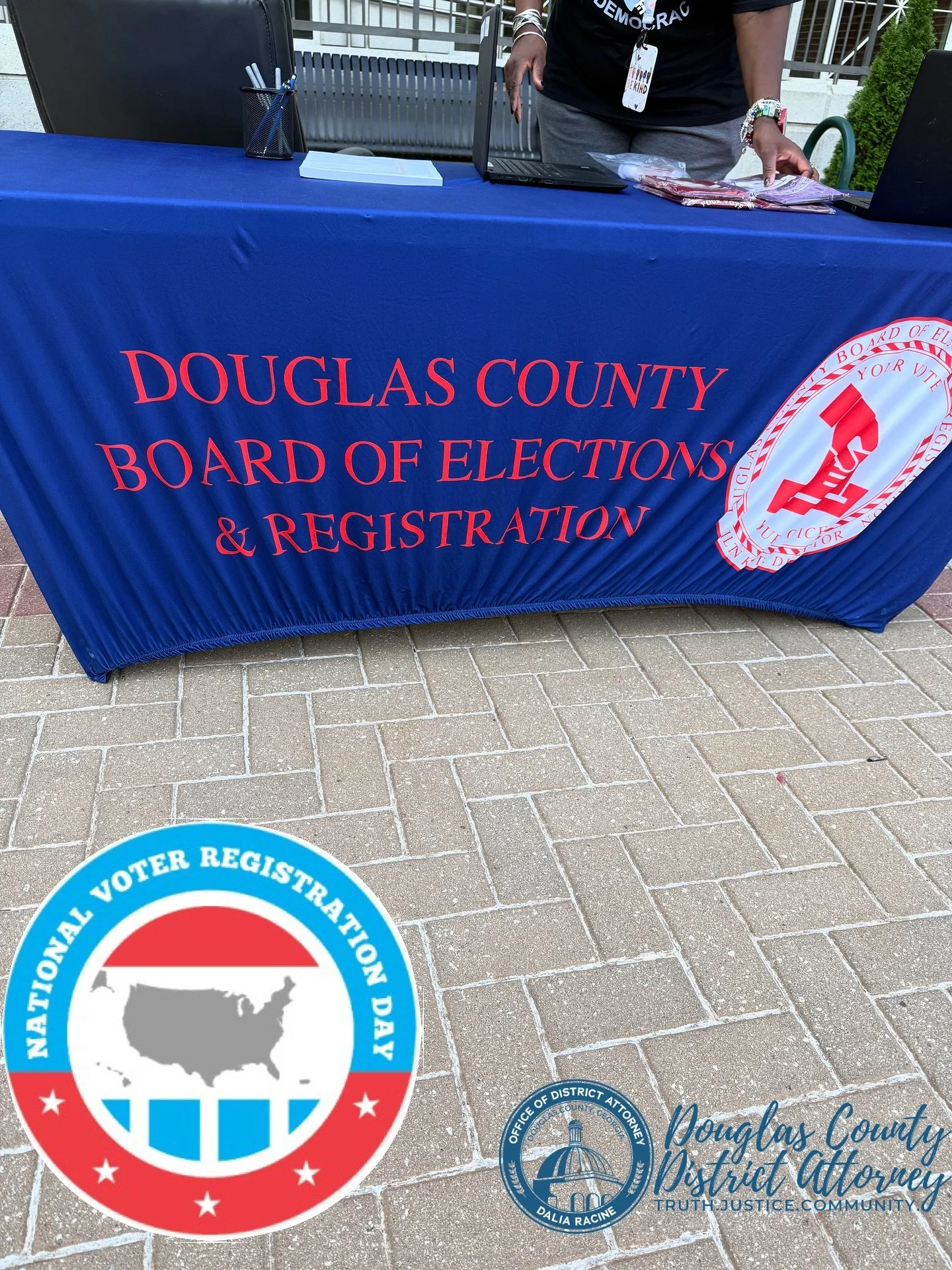 Today is National Voter Registration Day! 

The Douglas County Board of Elections is set up outside the Douglas County Courthouse until 4:00 PM to help you with your voter registration! 

If you are unable to make it in person, you can register to vo