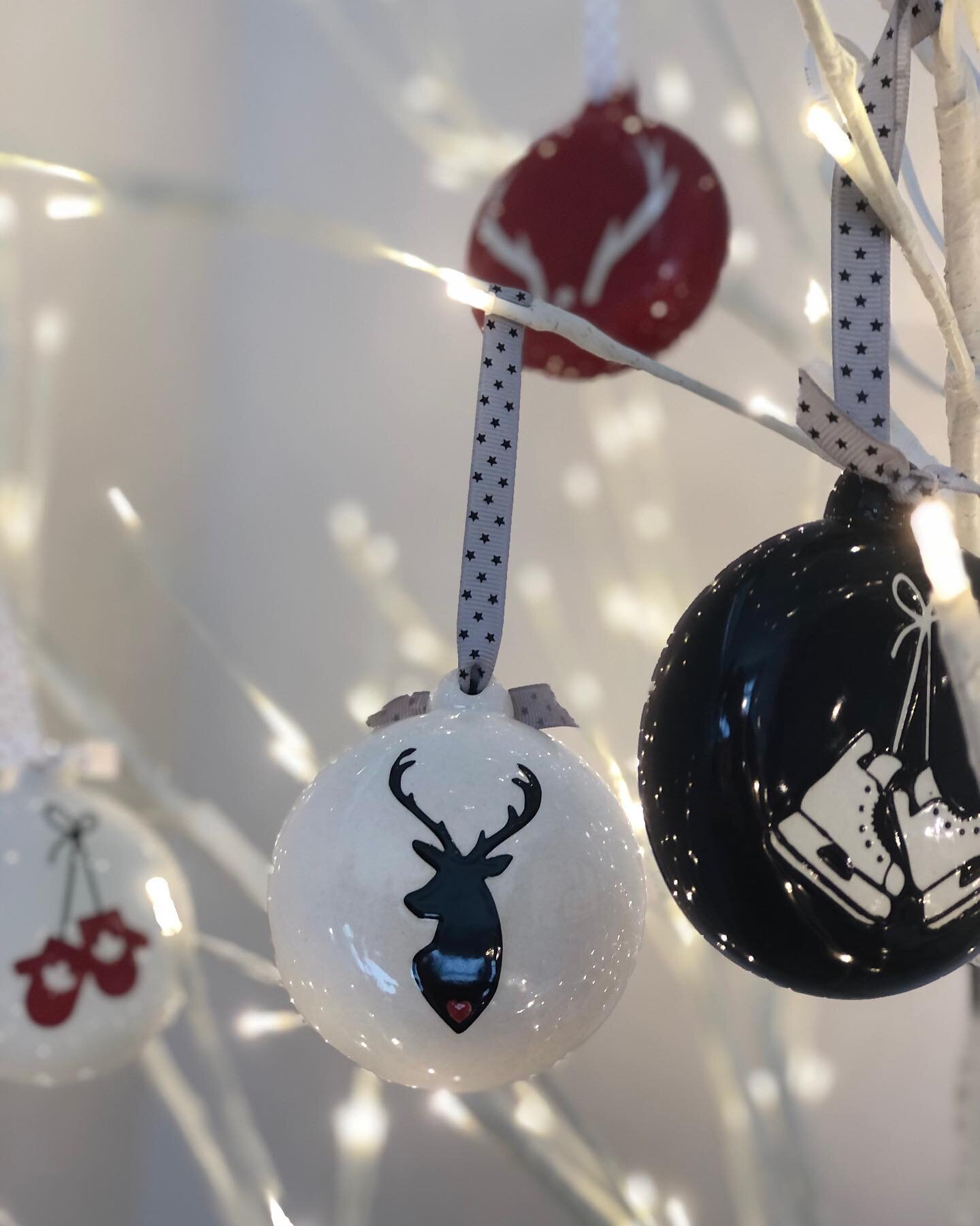 Add a personalized touch to your Christmas tree with one of our ceramic ornements. They can be customized with a special design as well as text/color.