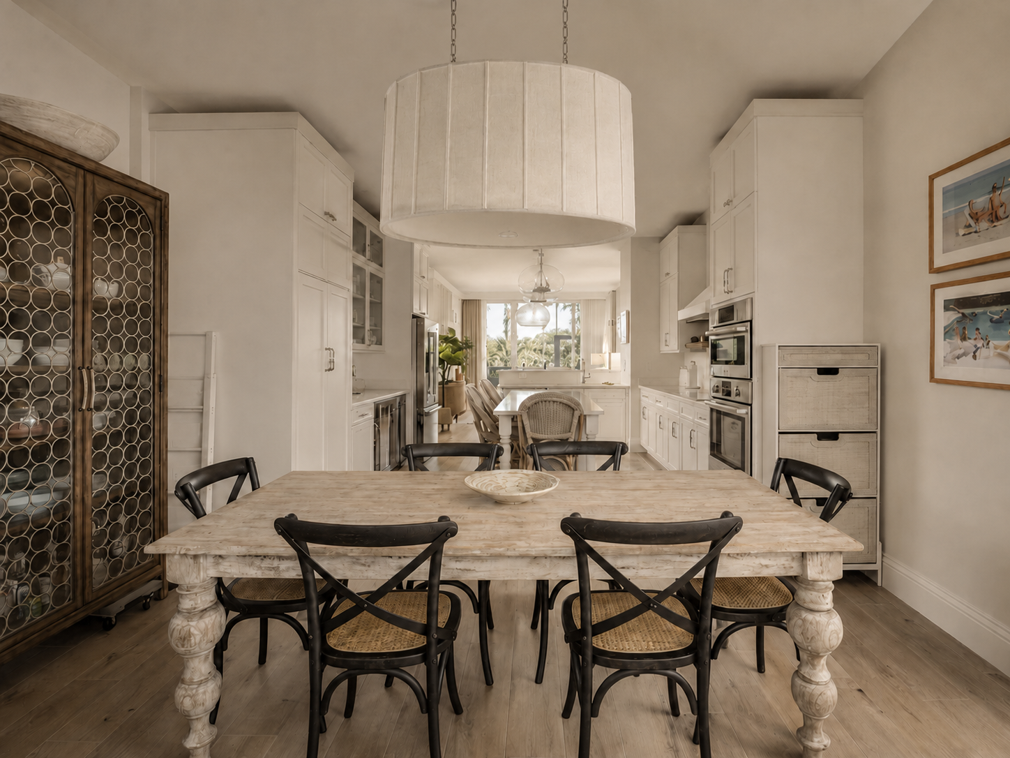 Naples: Contemporary Beach Abode