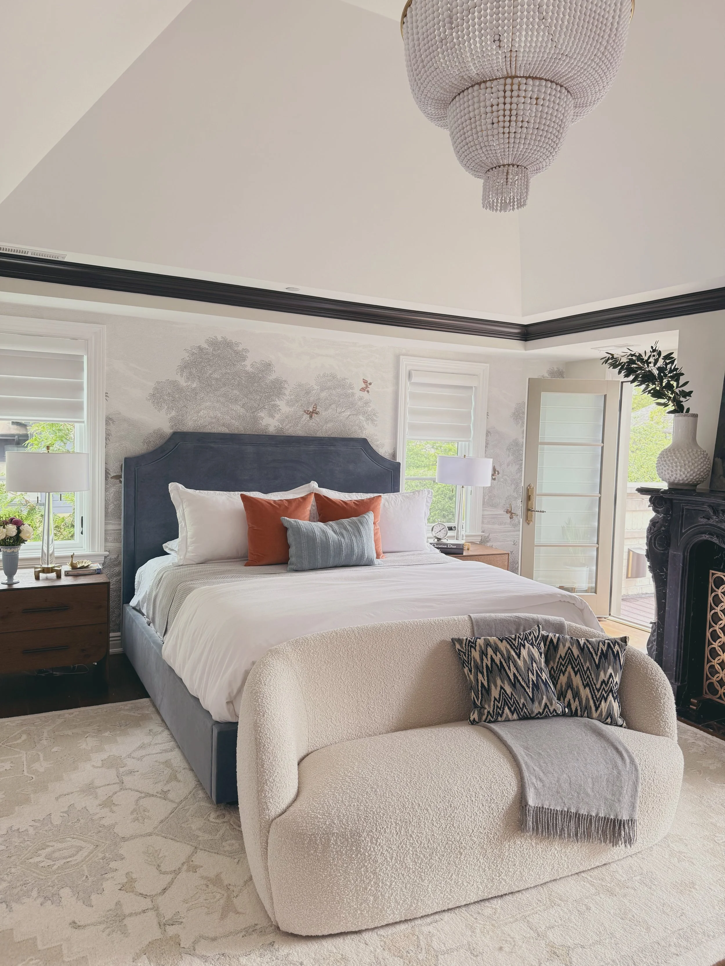 Chicago-luxury-interior-design-wallpaper-mural-bedroom.jpeg