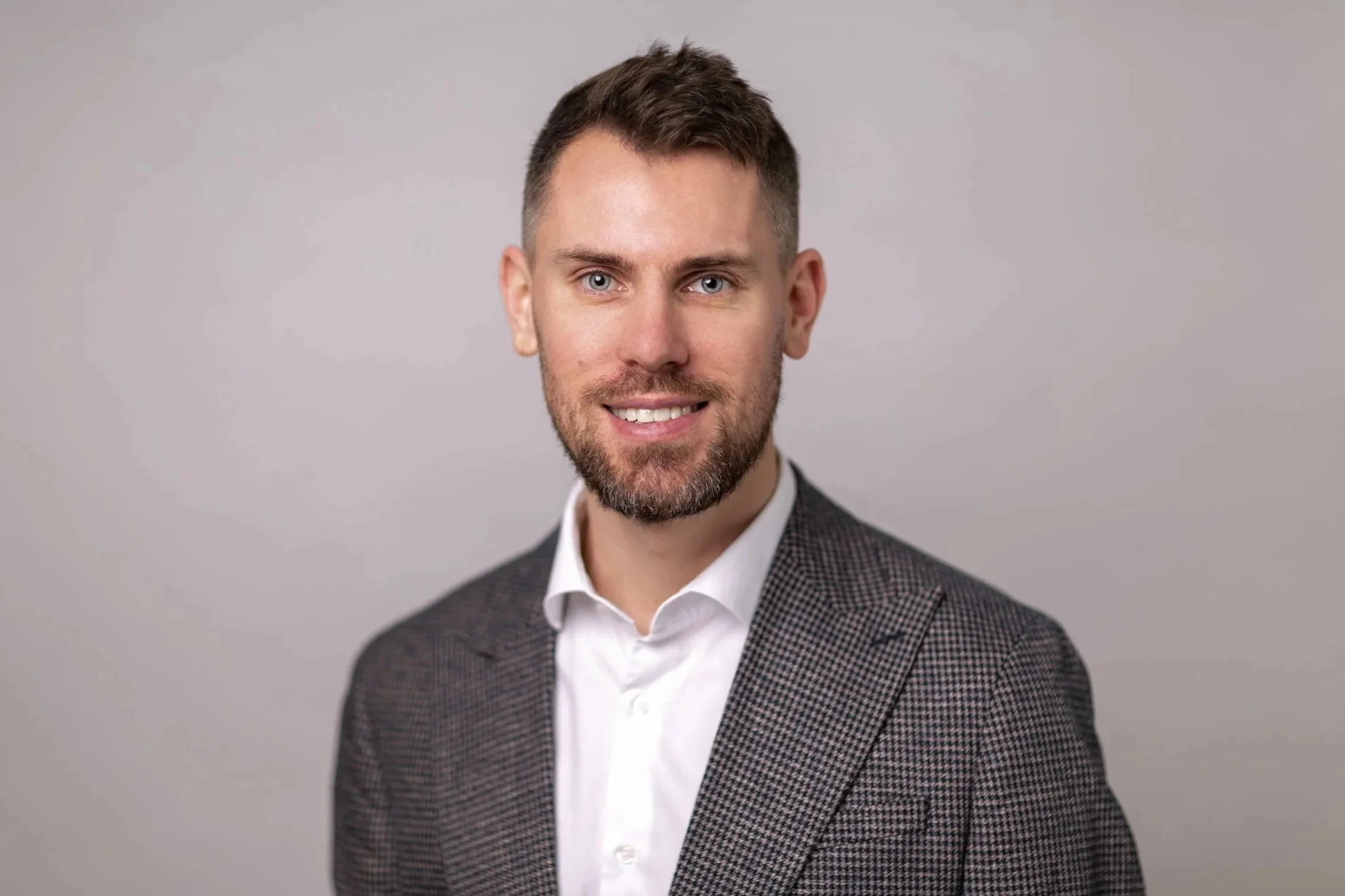Matthew Erritty, Consultant Gynaecologist in Surrey