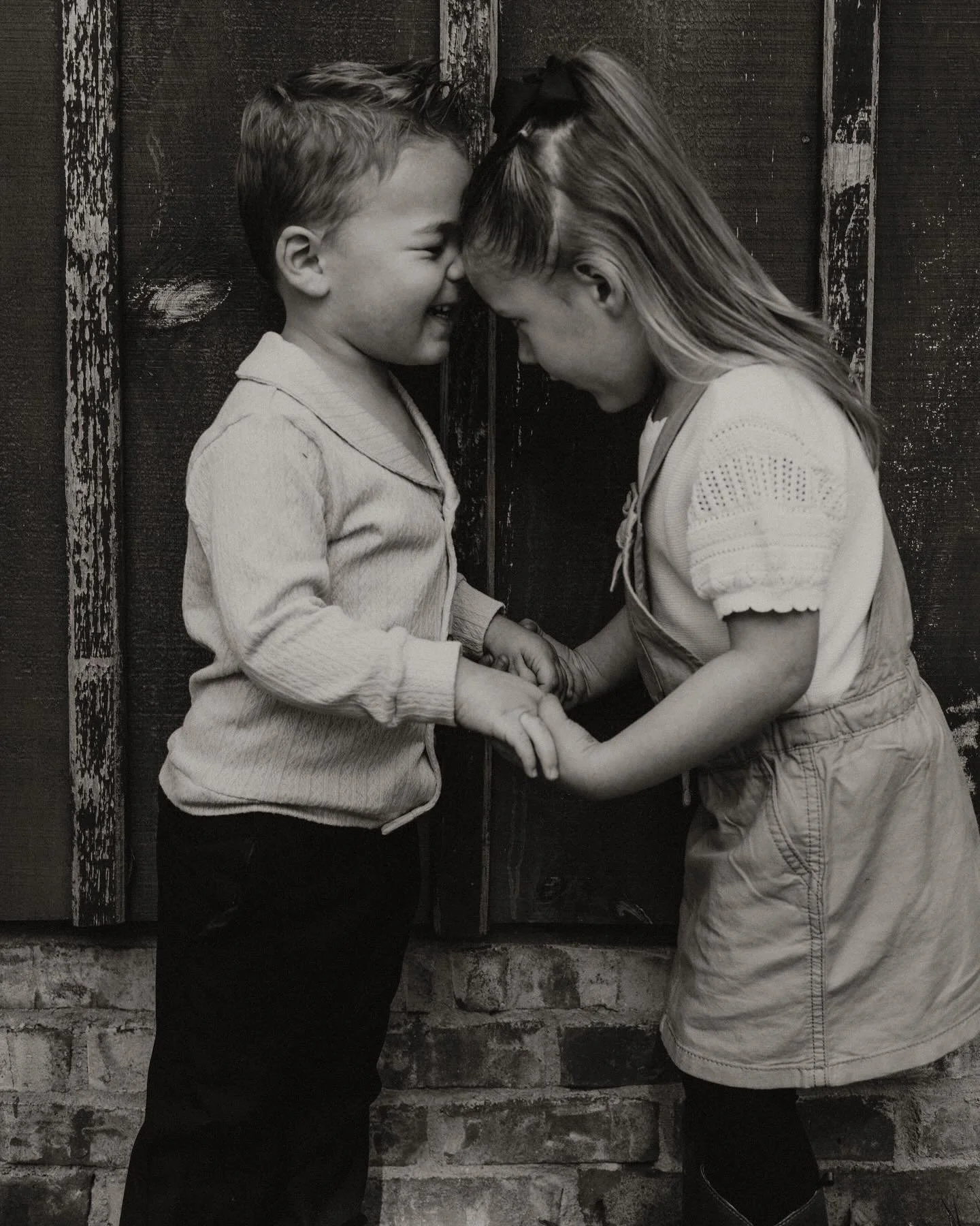 This brotherly sisterly love 🫶🏼 @deeloc17