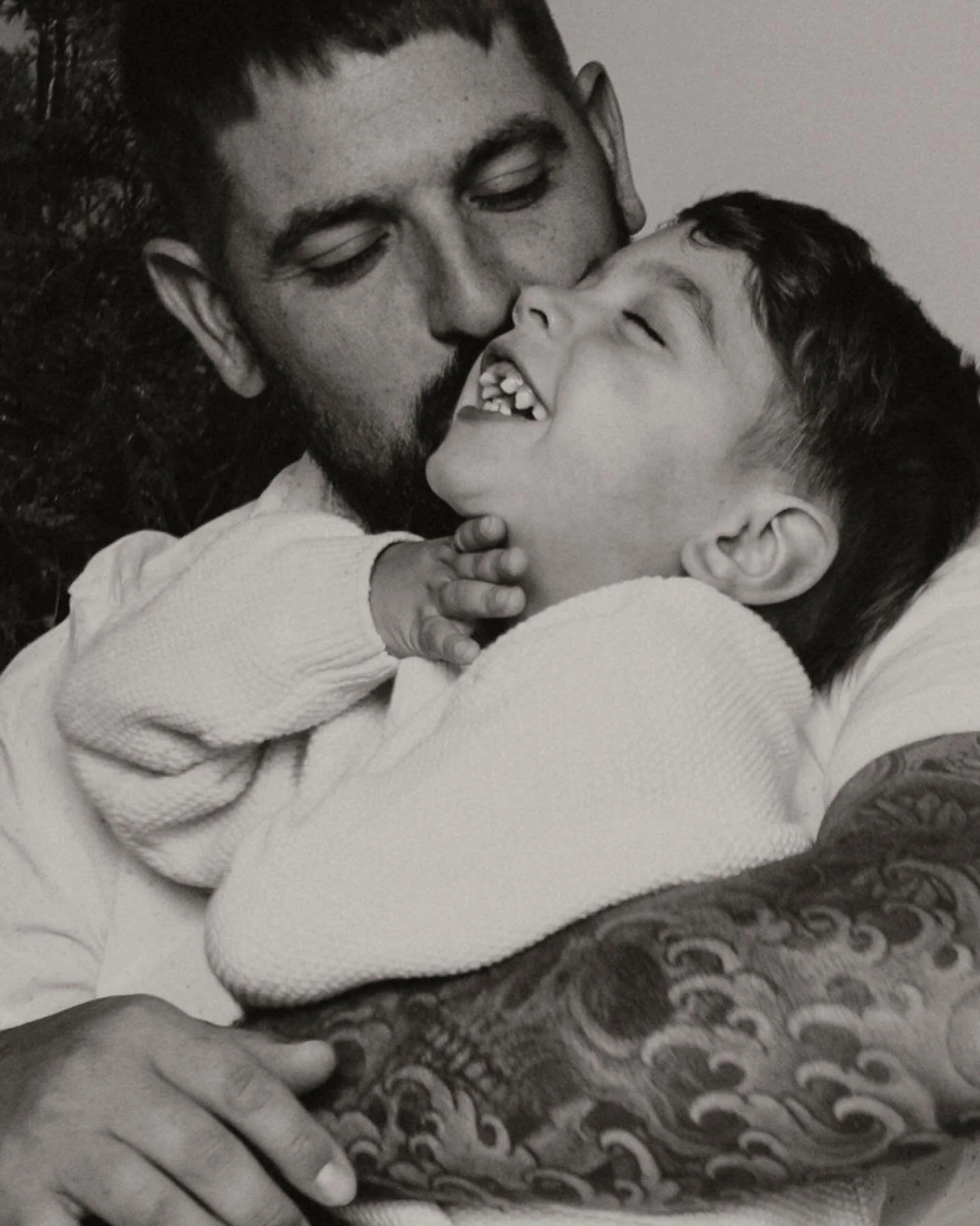 Wishing you all the cozy snuggles this holiday season 🫶🏼