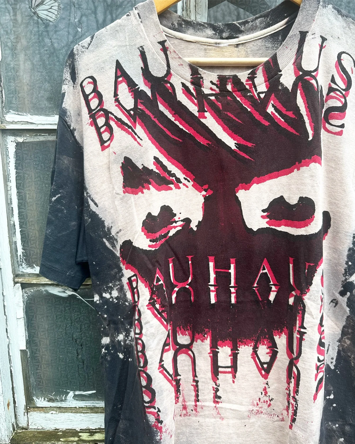 64FE3657-588E-4746-94DB-