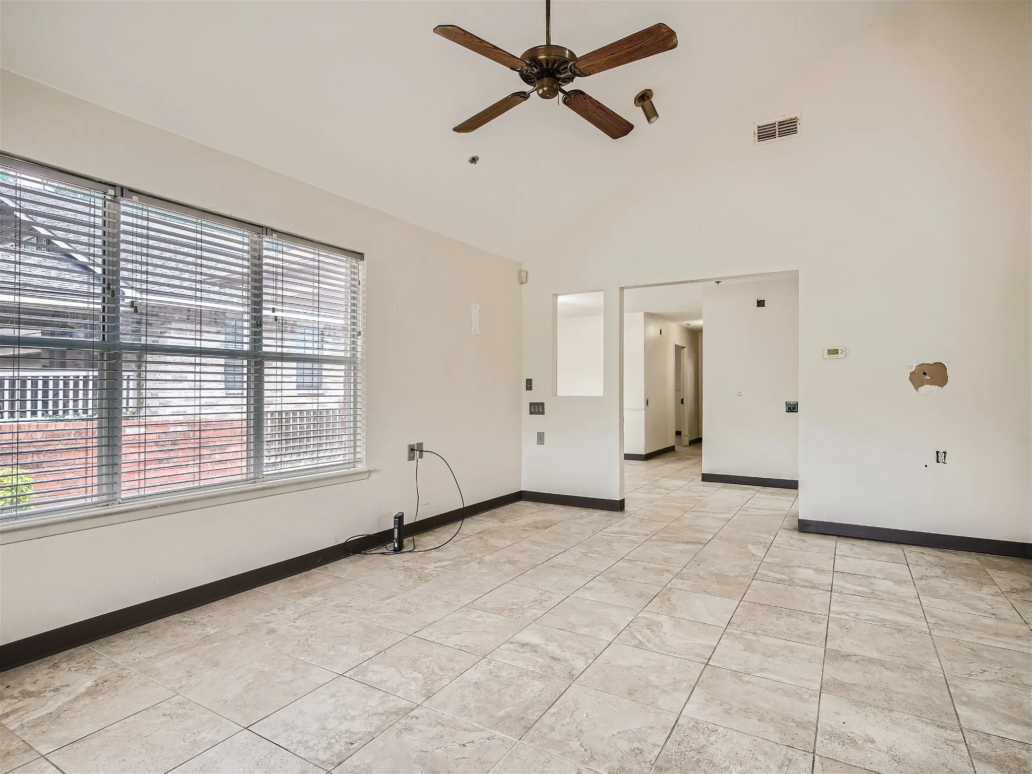 5908 West Gate Blvd - MLS Sized - 004 - 06 Living Room.jpg
