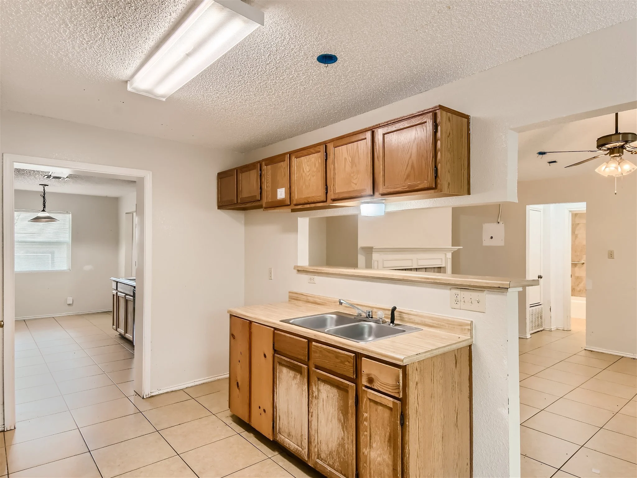 9110 Japonica Ct - MLS Sized - 011 - 16 Kitchen.jpg