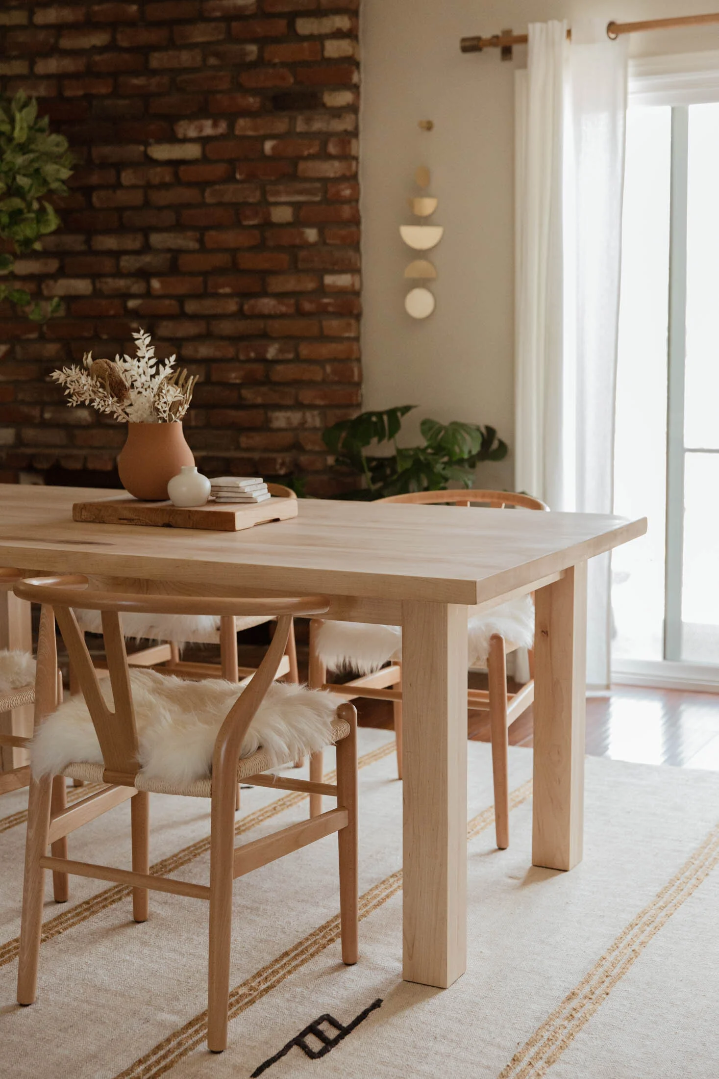 2020-06-26_Casa Dega Design_Maple Dining Table-4.jpg