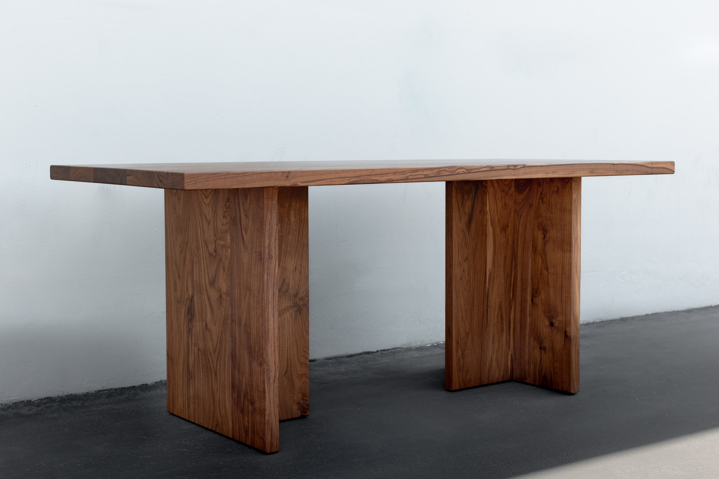 2022-Meridian Walnut Dining Table_Casa Dega Design-5.jpg