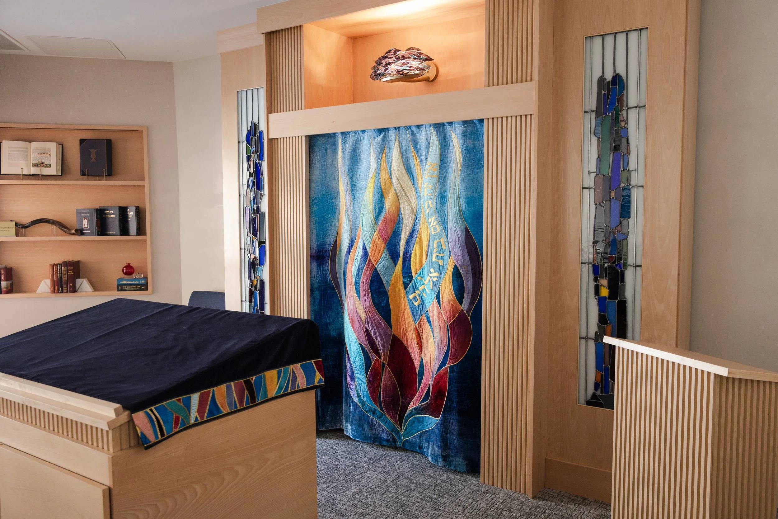 Fluted Arc and Bimah for La Jolla Synagogue