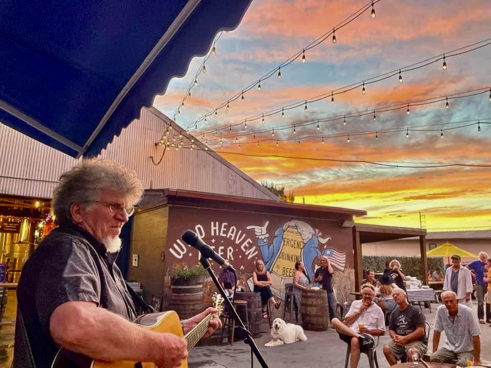 Kodac's Last Thursday of Poetry & Song