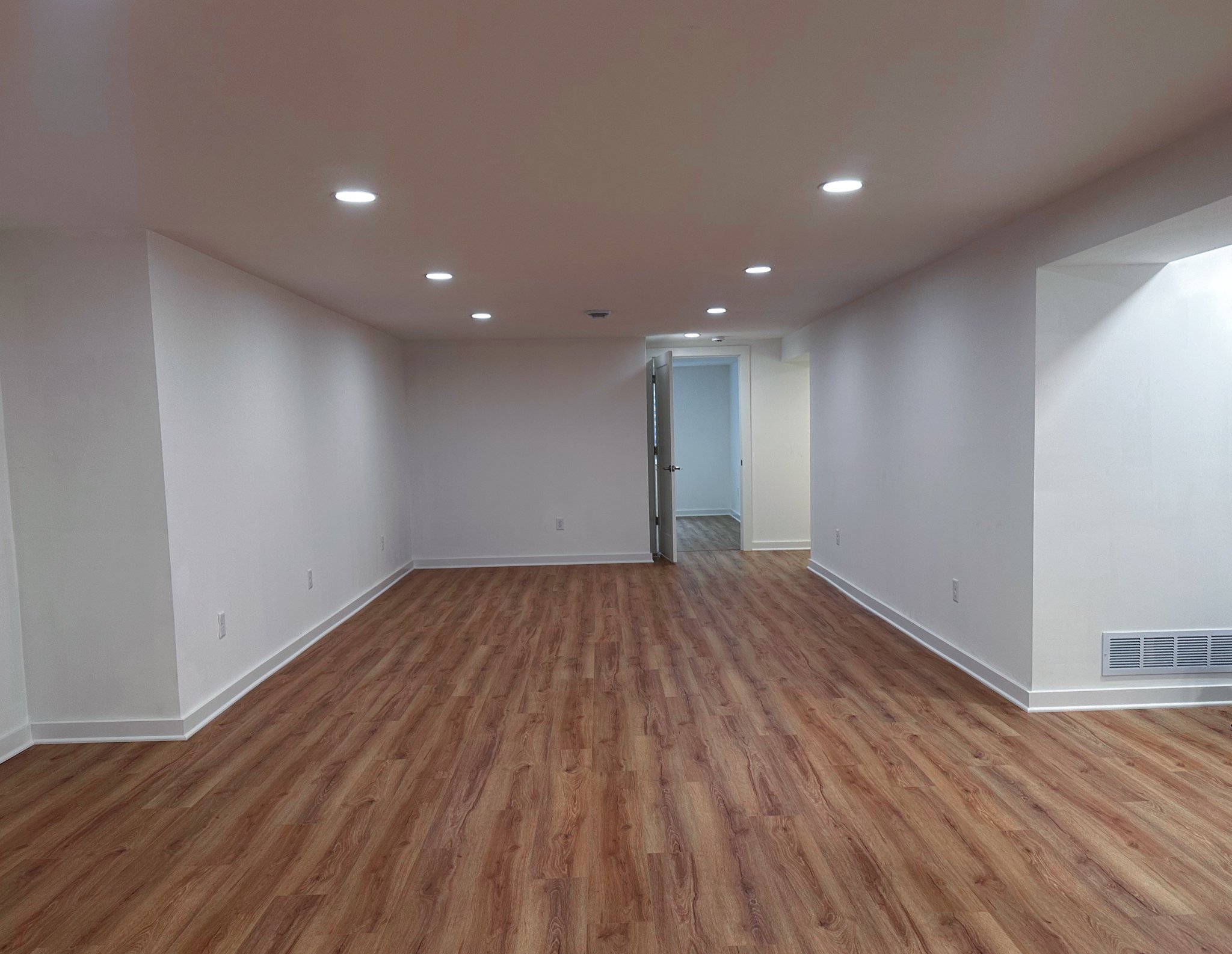 Krukowski Basement-07.jpg