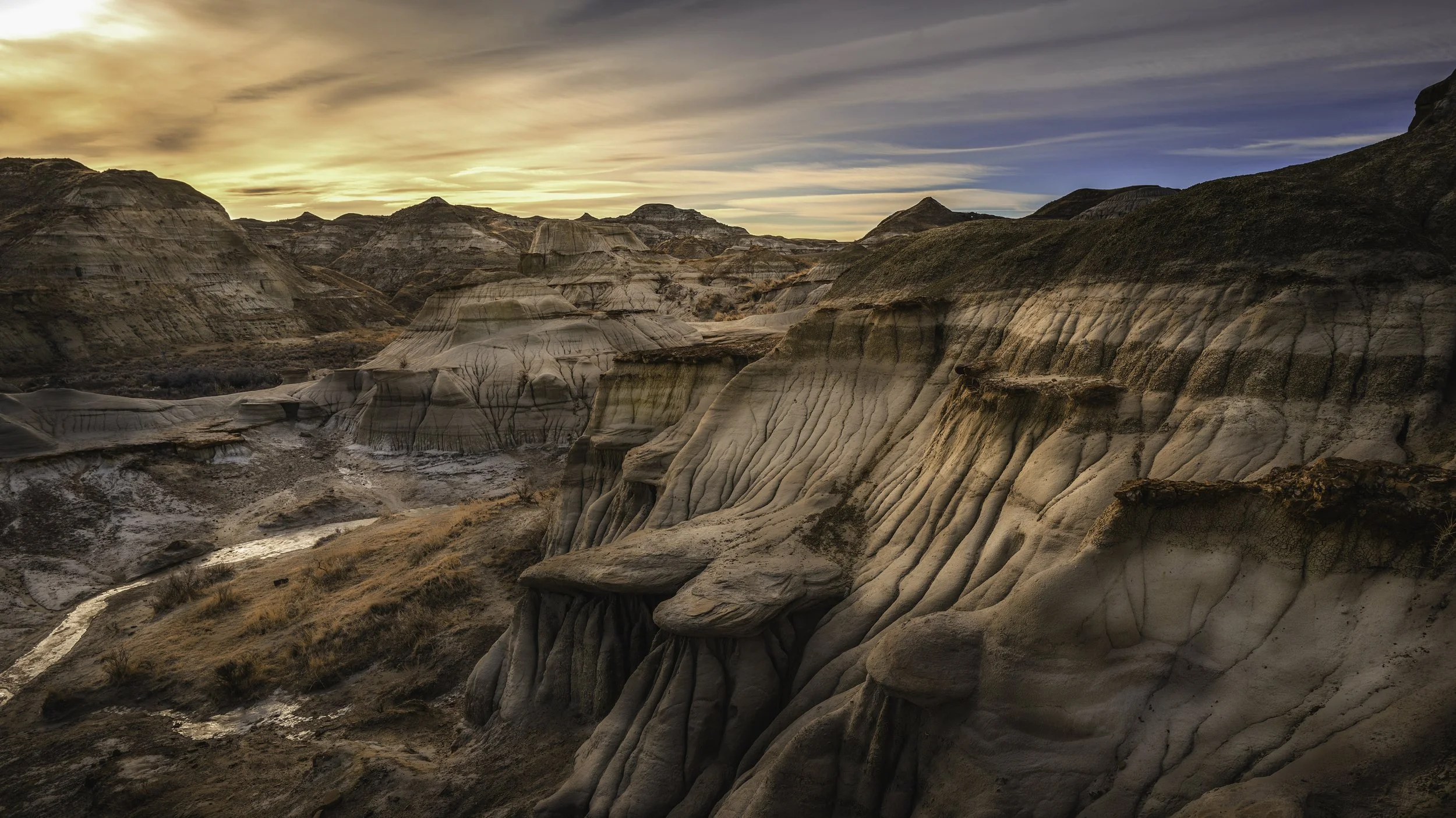 Dinosaur Provincial Jan 2022 Park 16 x 9  .jpg