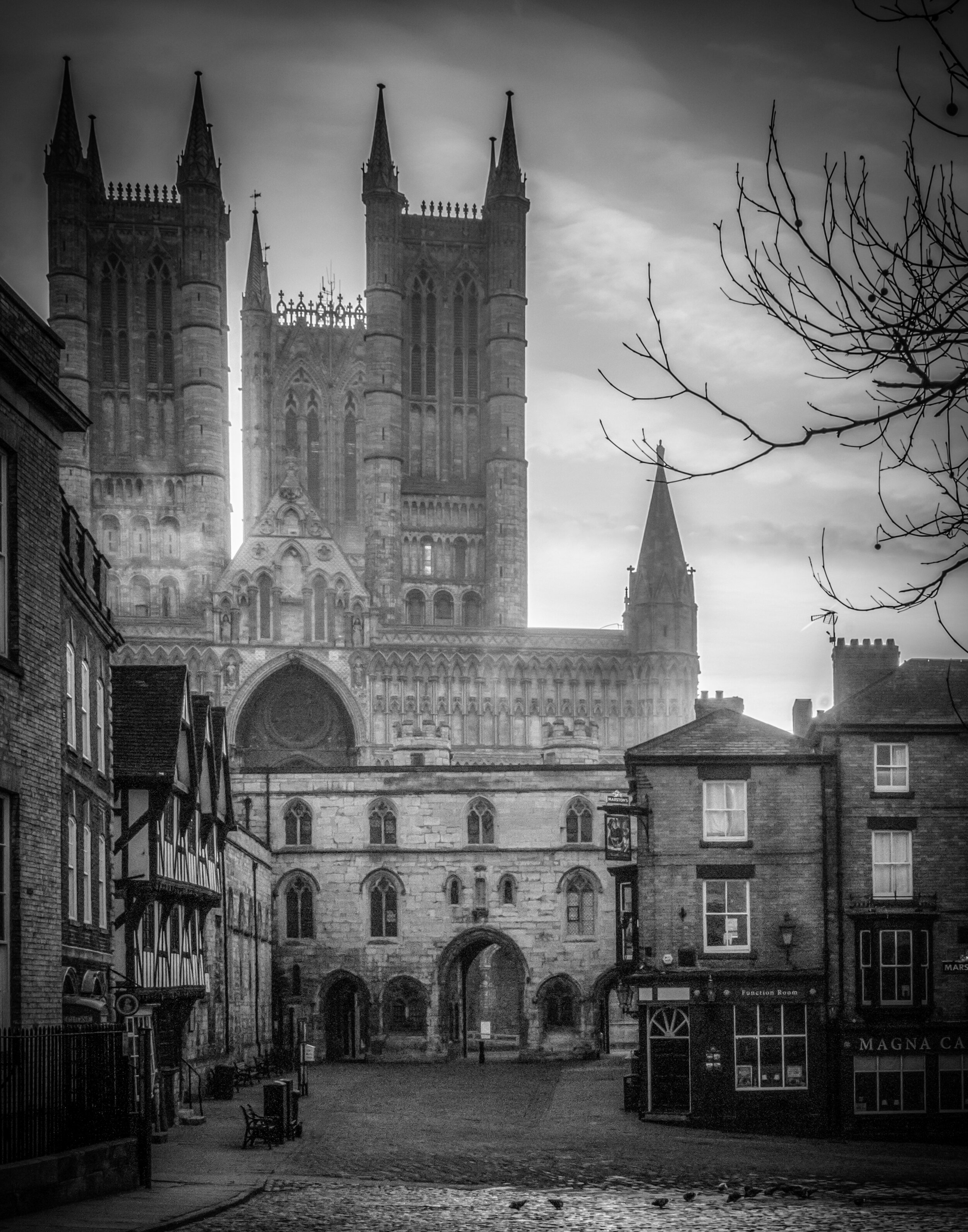 Lincoln Castle Square 2016 BW.jpg