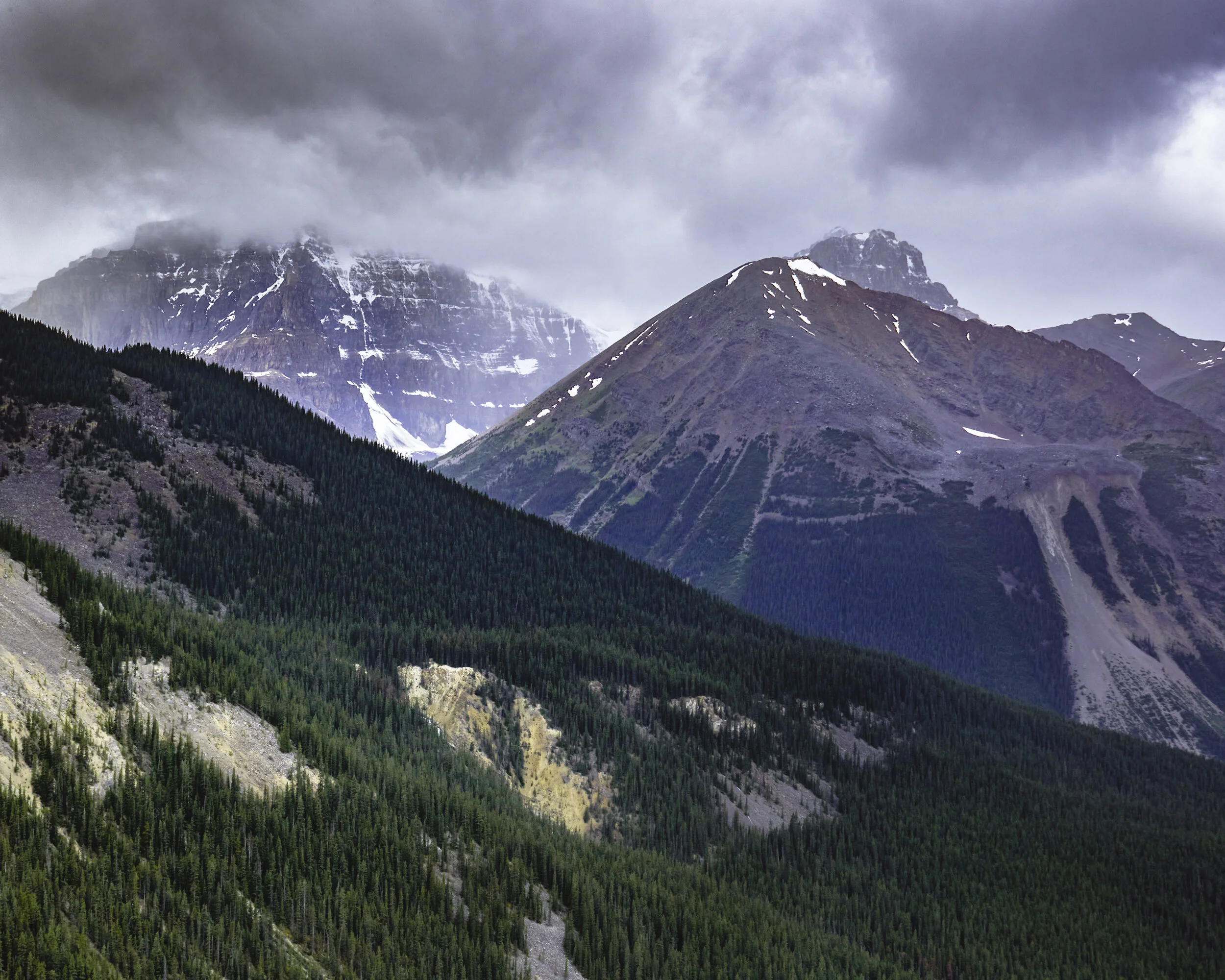 Mountian Layers Banff National Park 2020.jpg