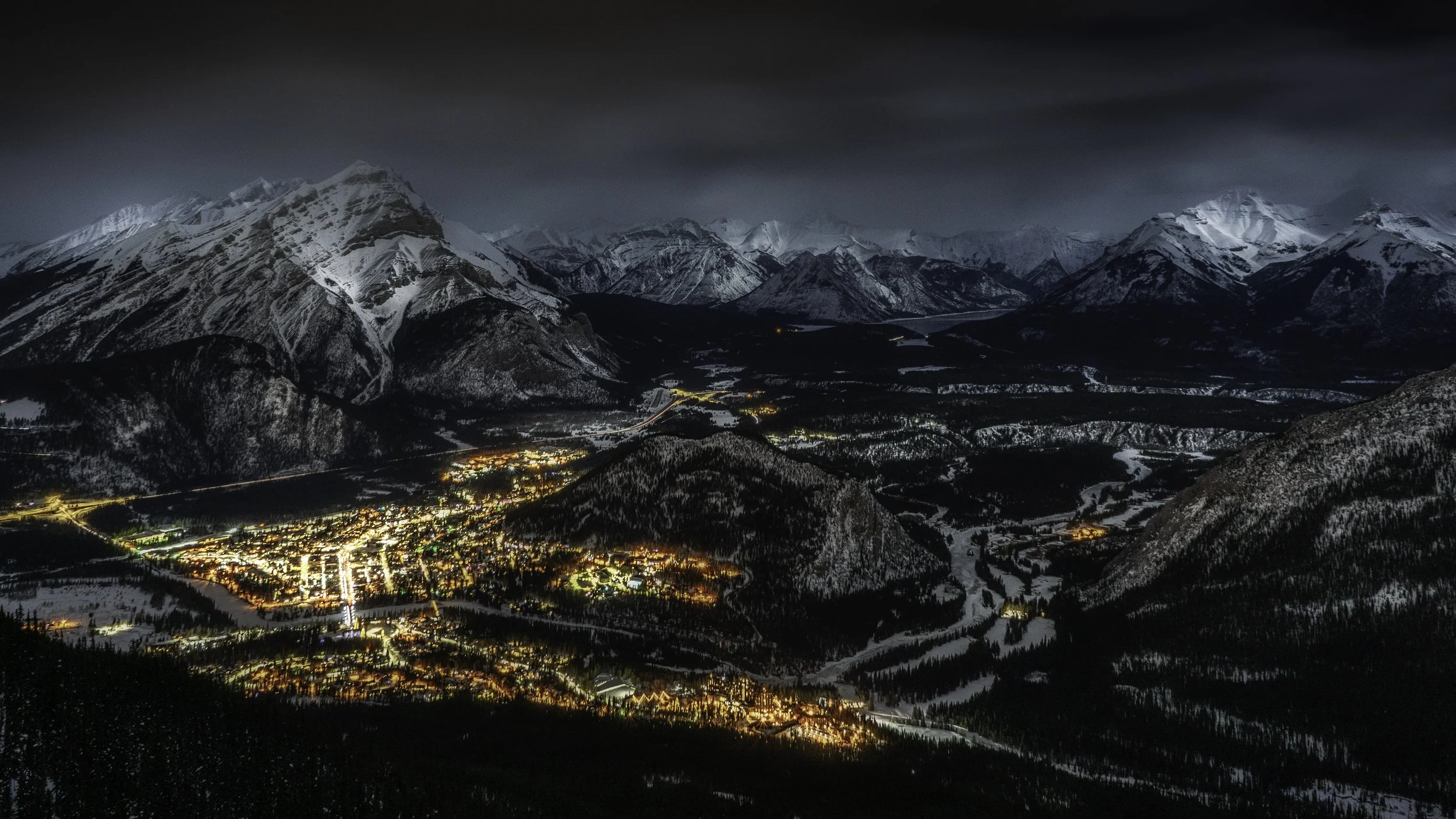 Sulphur Mountain Jan 2022 16 x 9 .jpg