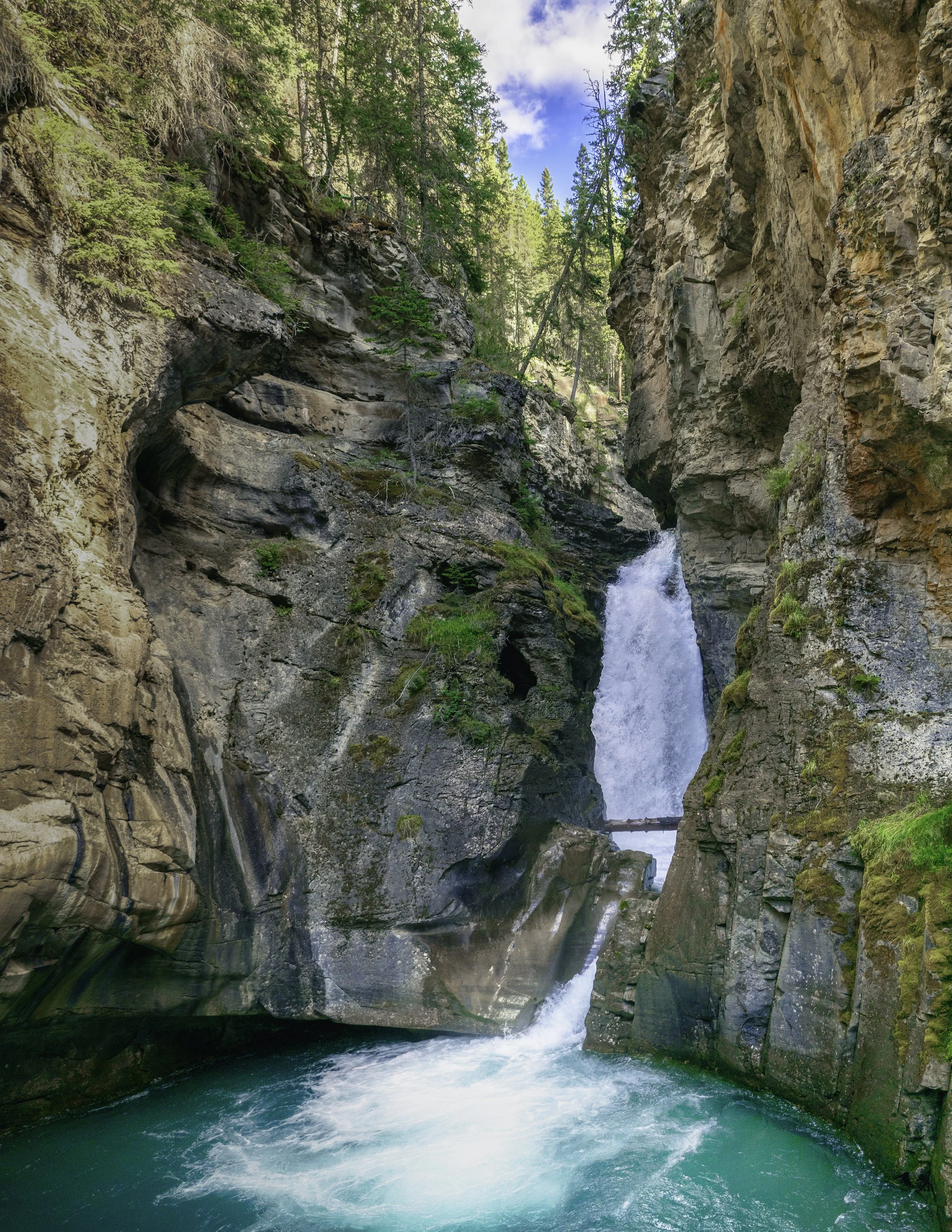 Johnson Canyon Waterfall Lower Aug 2021 .jpg