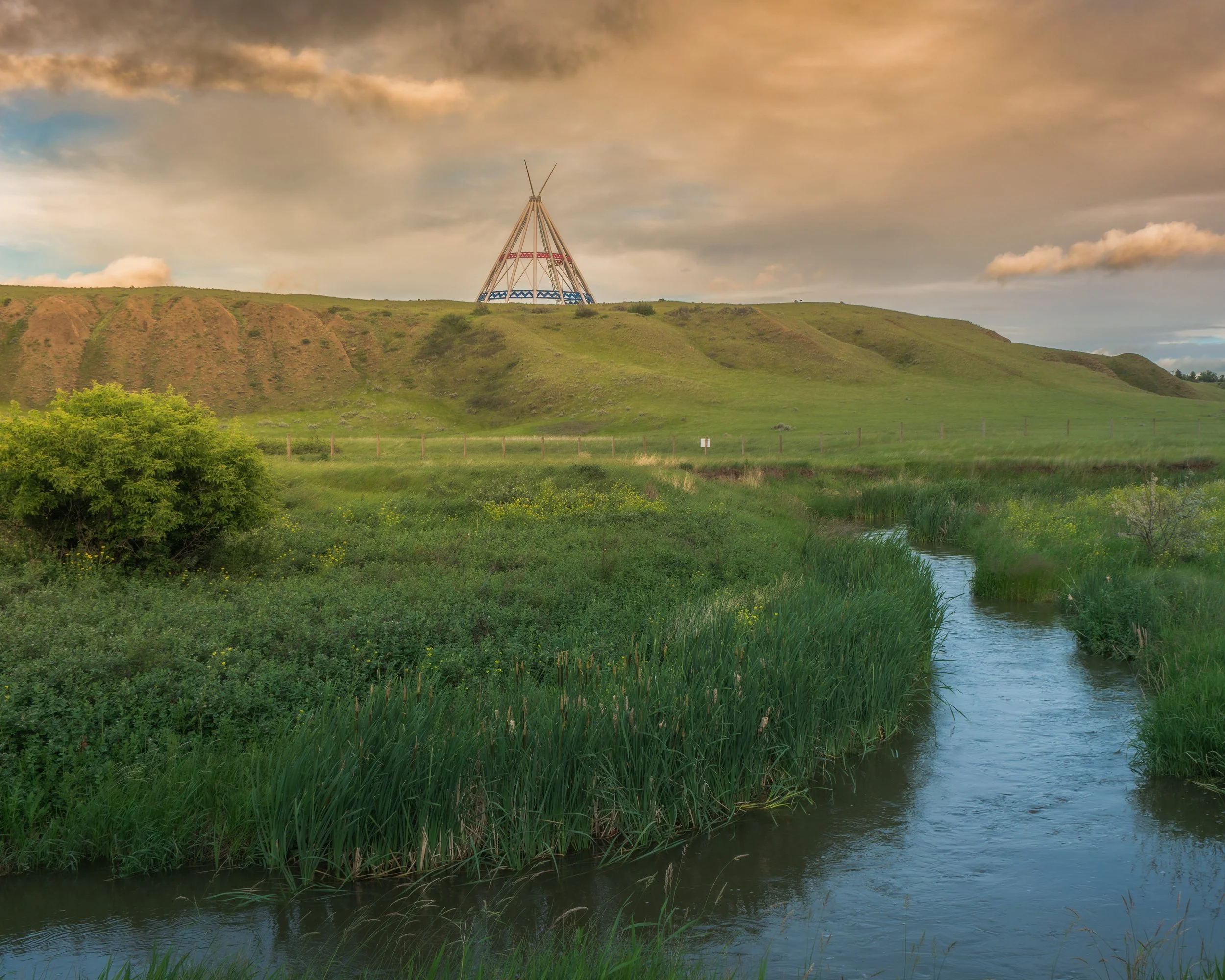 Medicine Hat Teepe 1 .jpg