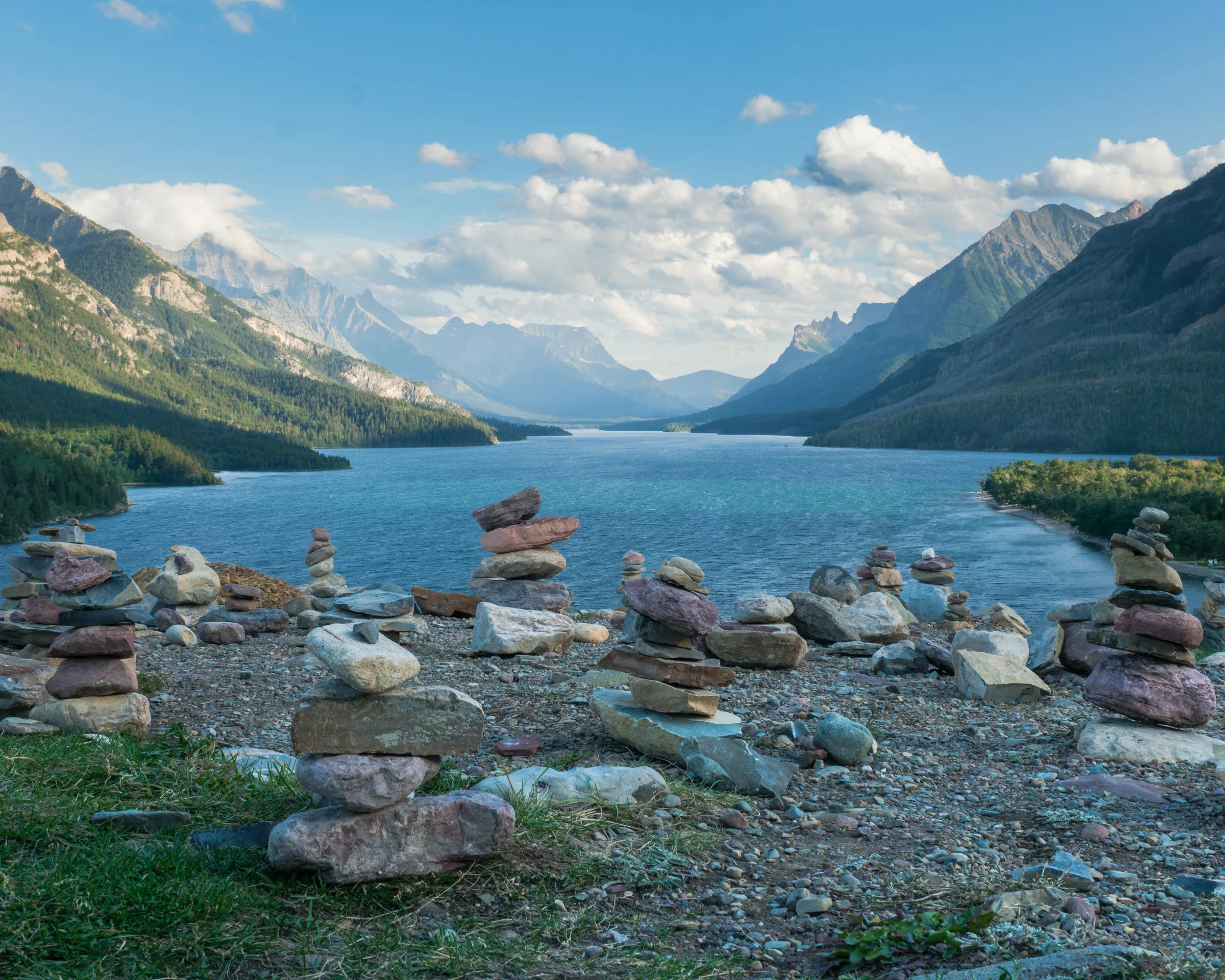 Waterton with Innuks .jpg