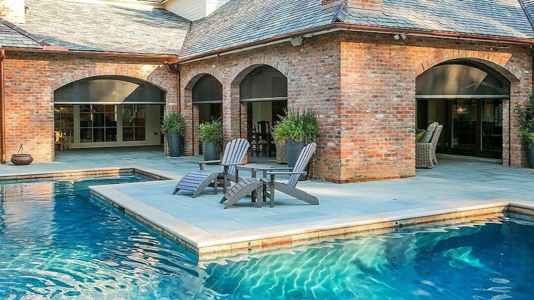 Elston%2BPool%2BView%2Bto%2BBack%2Bof%2BHome%2BPhantom-Screens-Slate-Roof.jpg