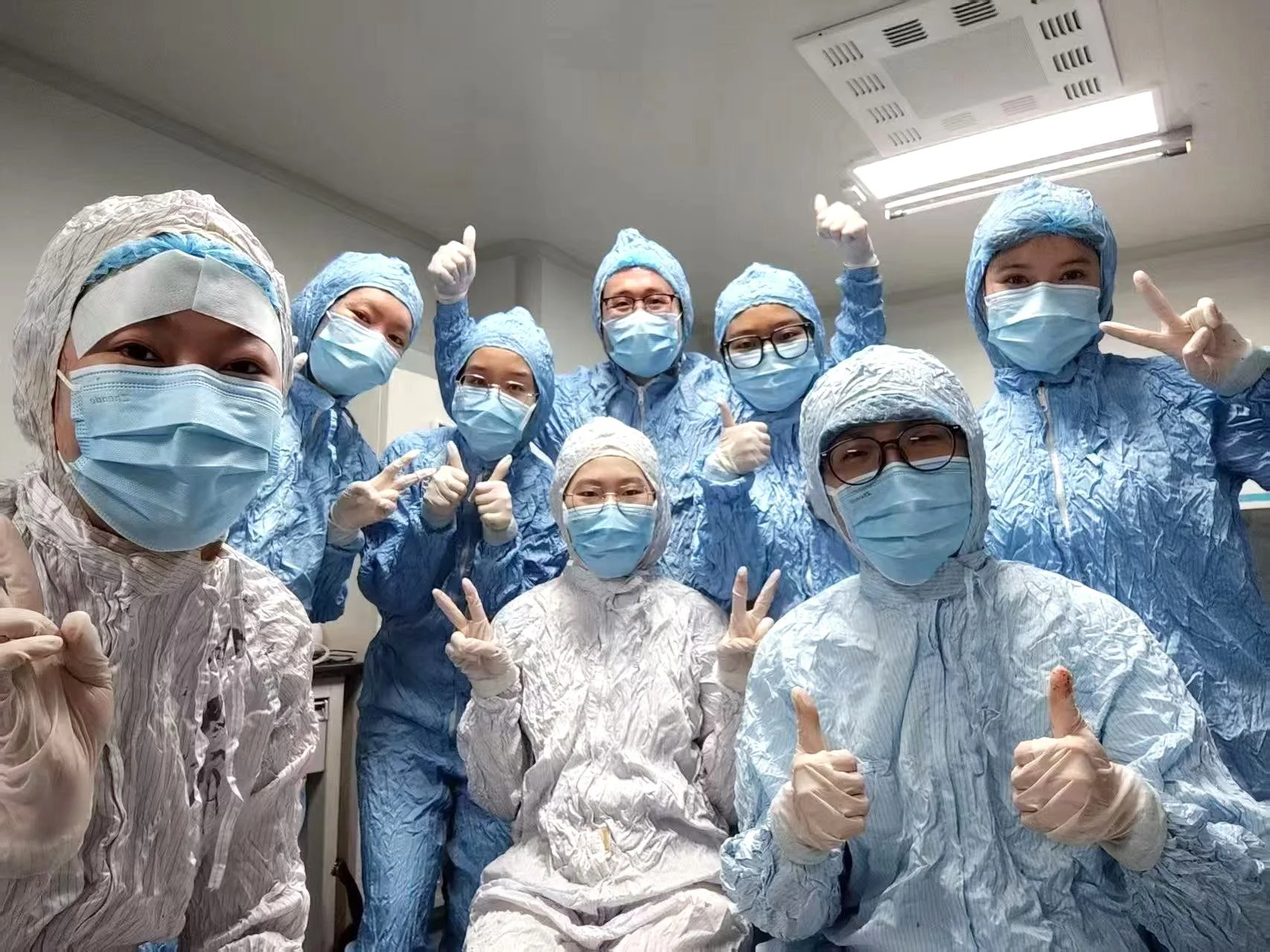 2025-07-23 Completion of DBNS PD project (From Left: Yicheng, Yunfan, Yiyun, Hanyi, LW, Samantha, Haocheng, Serafina)