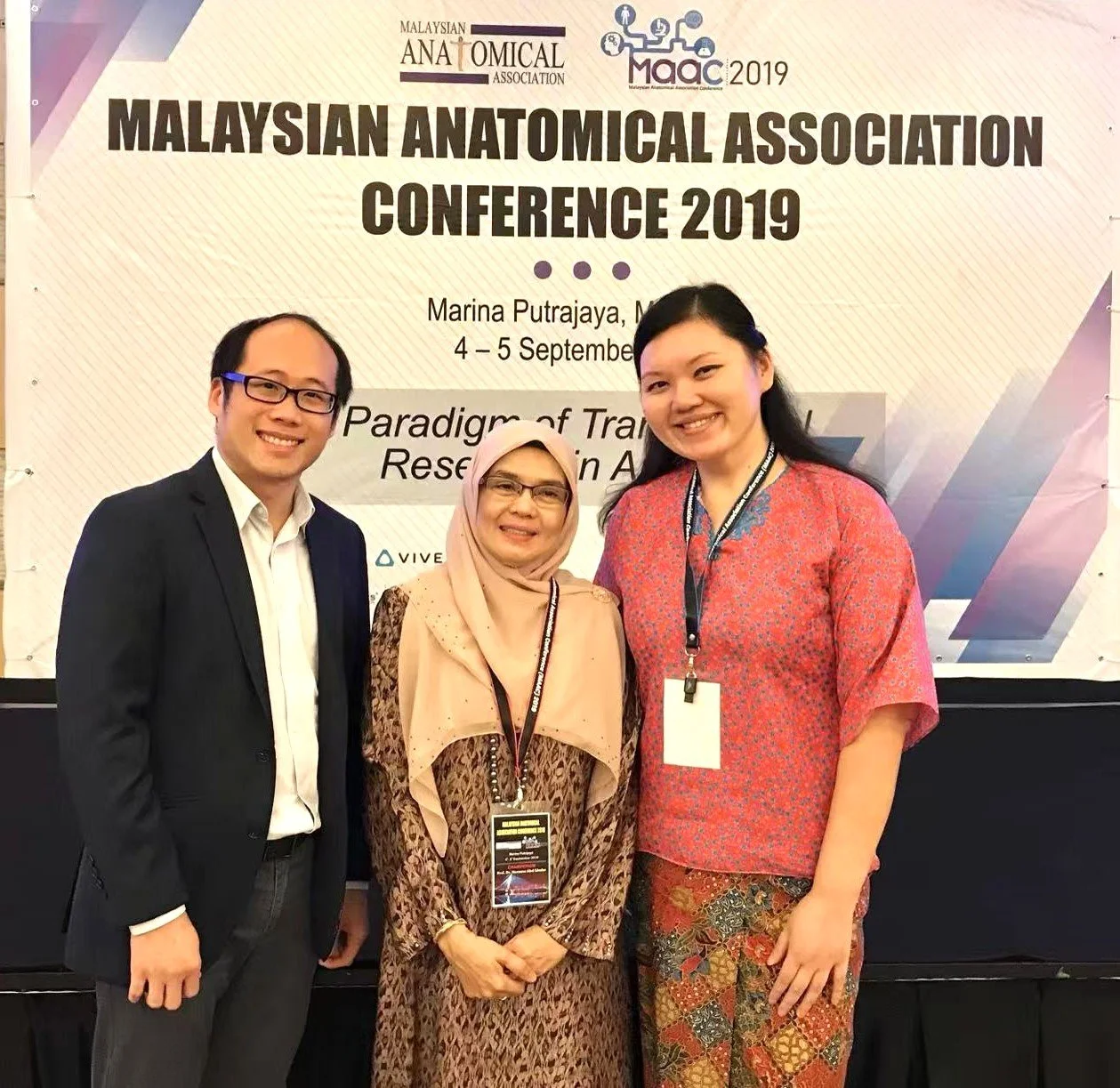 2019-09-05 MAA Conference (Lee Wei Lim, President Norzana Abd Ghafar, Wong Kah Hui)
